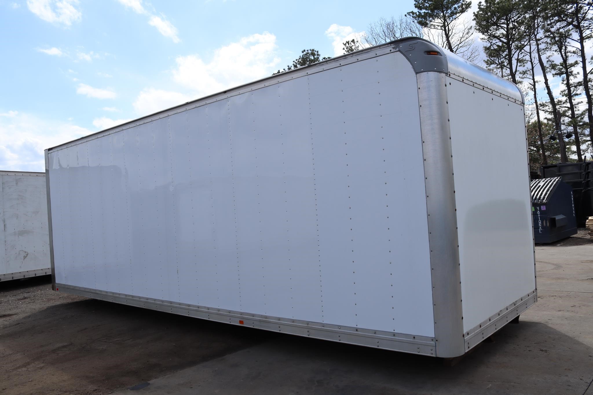 2020 SUPREME 26 FT - image 3 of 6