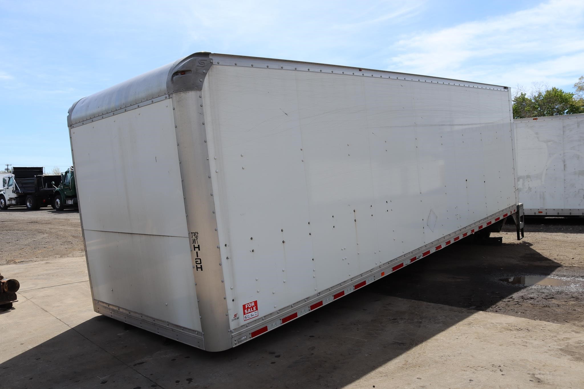 2019 SUPREME 26 FT - image 4 of 6