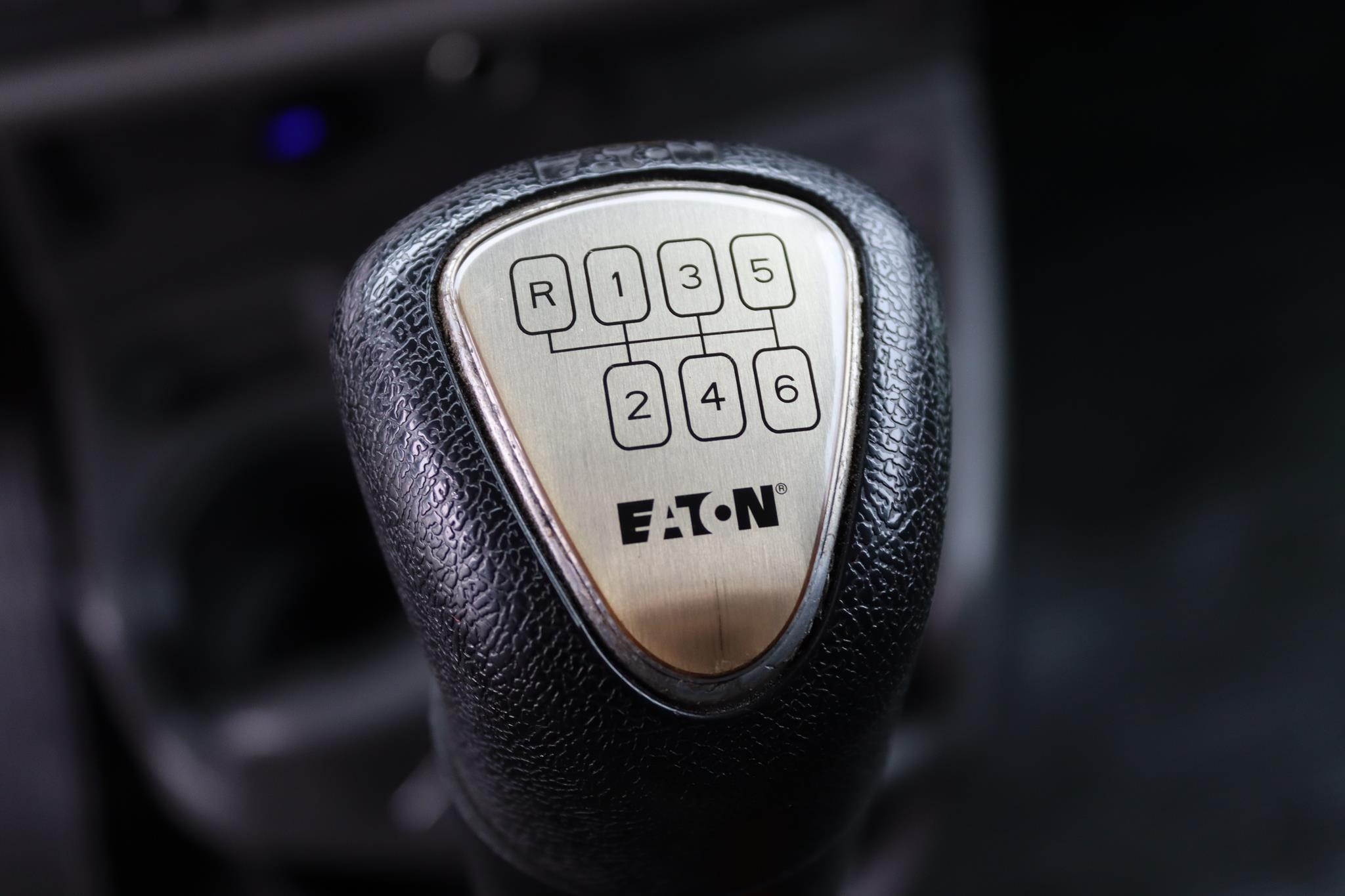 2019 KENWORTH T270 - image 3 of 6