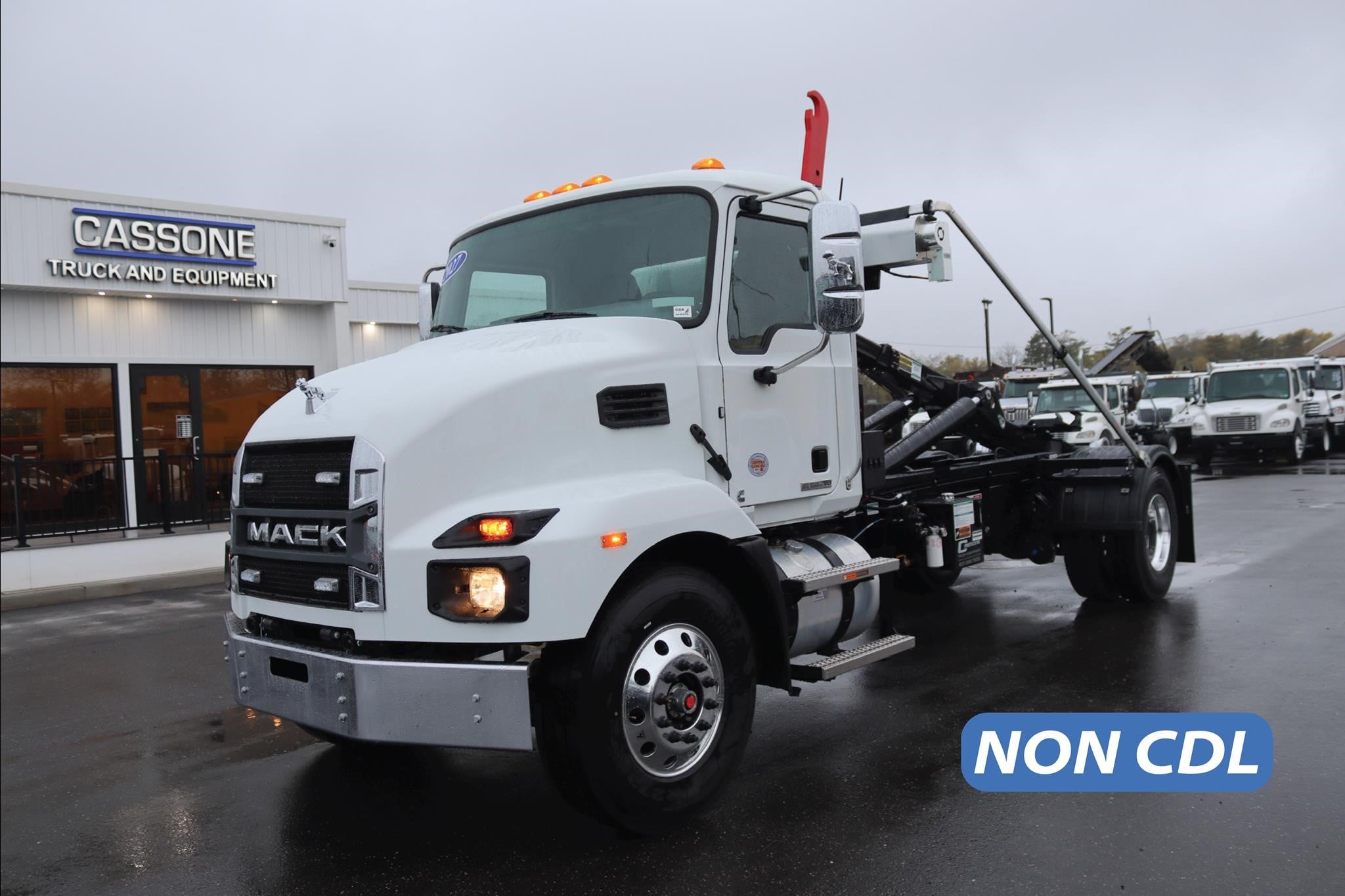 2027 MACK MD7 2027 MACK MD7 - image 1 of 6