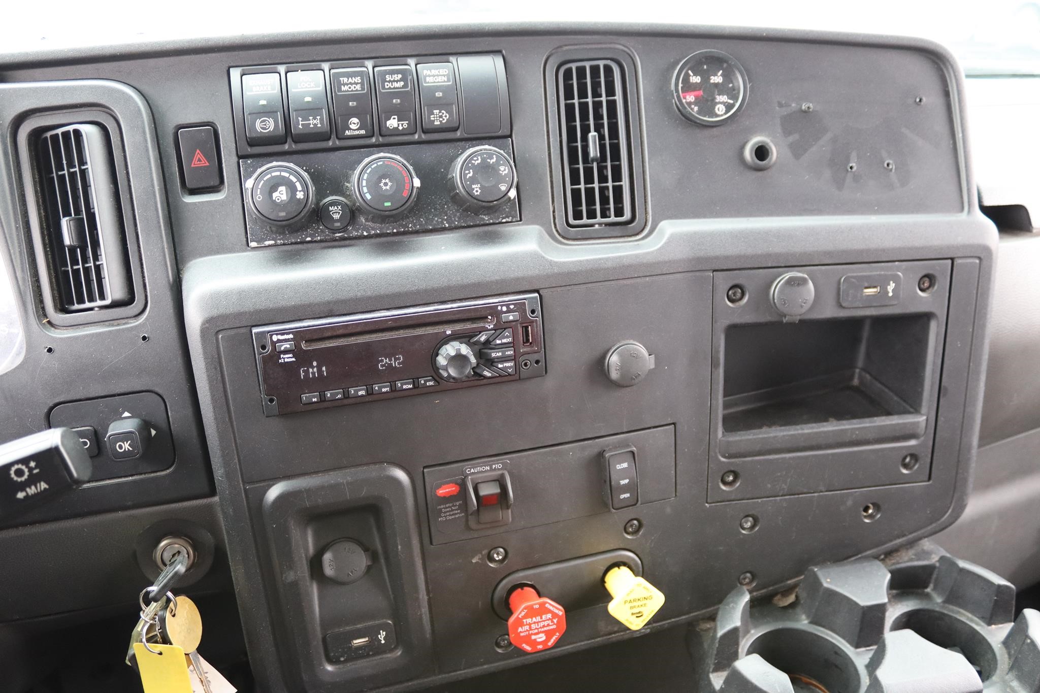 2020 INTERNATIONAL MV - image 4 of 6