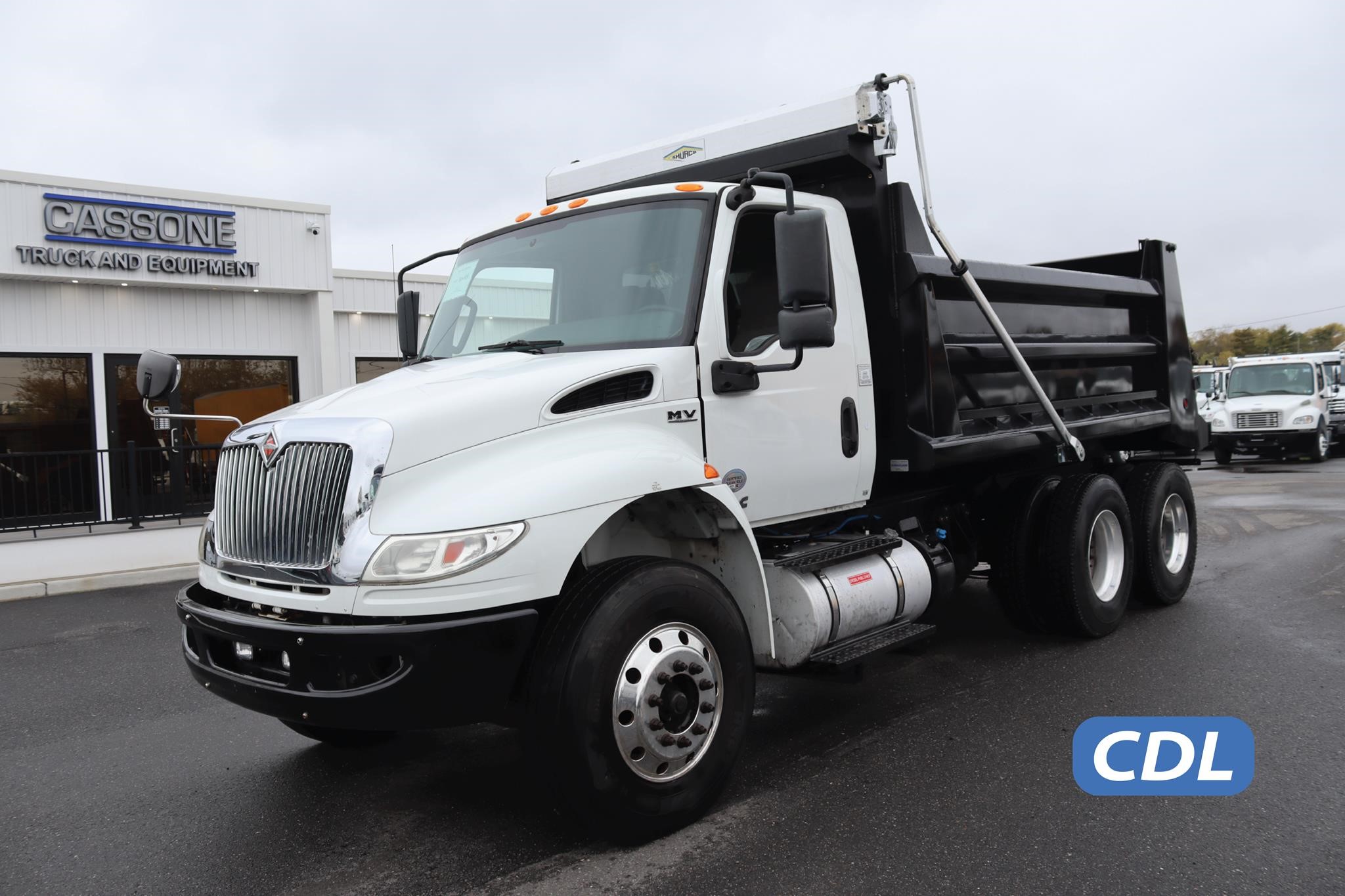 2020 INTERNATIONAL MV - image 1 of 6