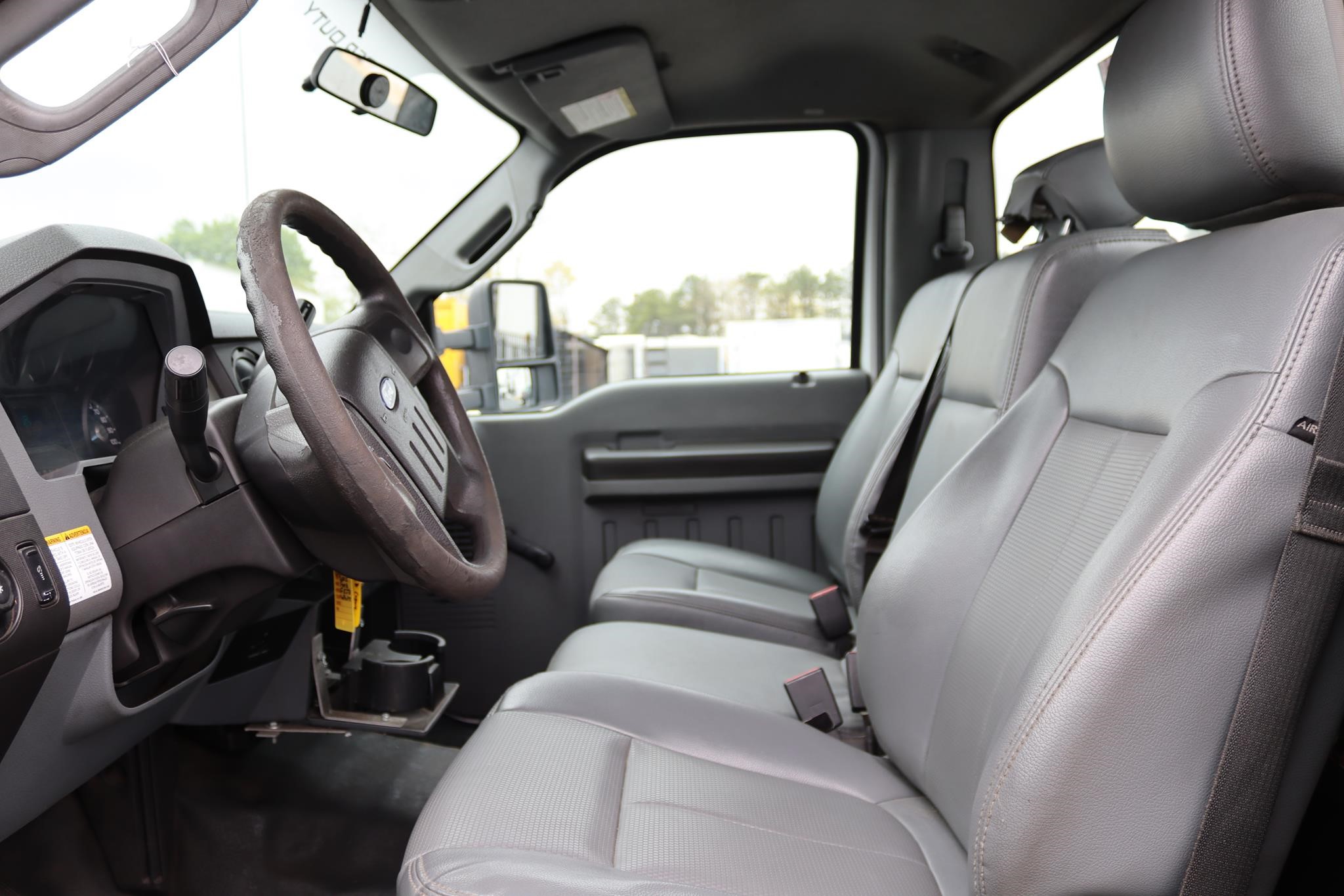 2015 TEREX HI RANGER LT38 - image 2 of 6