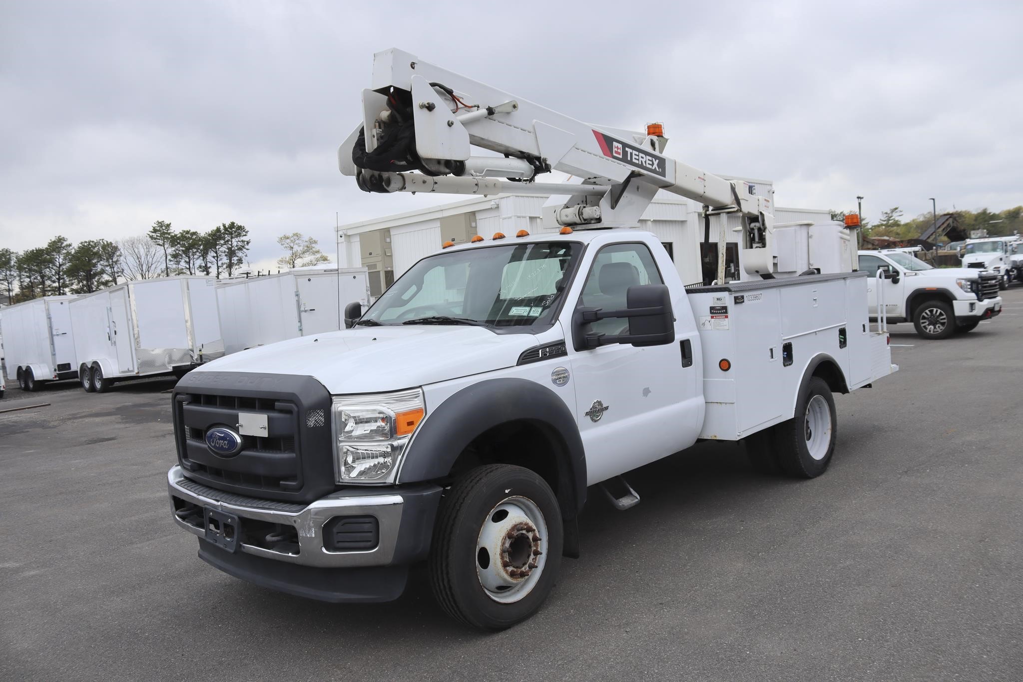 2015 TEREX HI RANGER LT38 - image 1 of 6