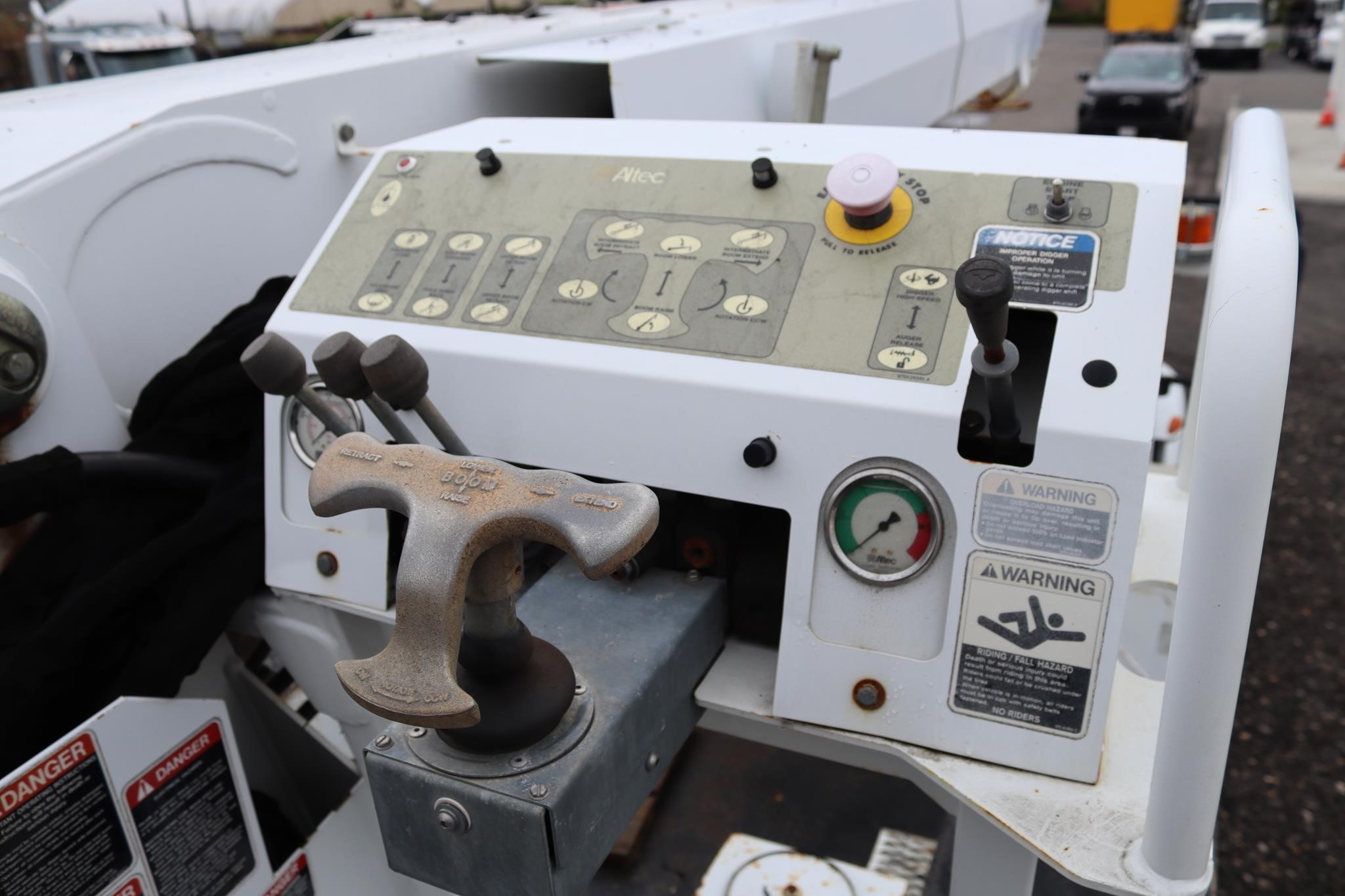 2016 ALTEC DC47TR - image 2 of 6