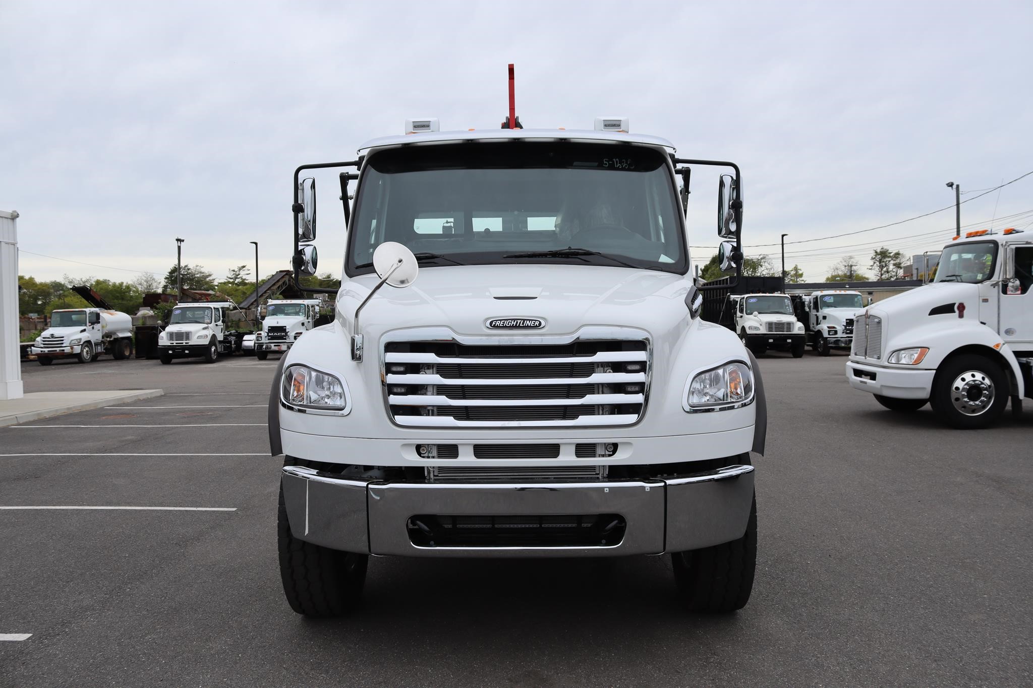 2026 FREIGHTLINER BUSINESS CLASS M2 106 PLUS 2026 FREIGHTLINER BUSINESS CLASS M2 106 PLUS - image 6 of 6