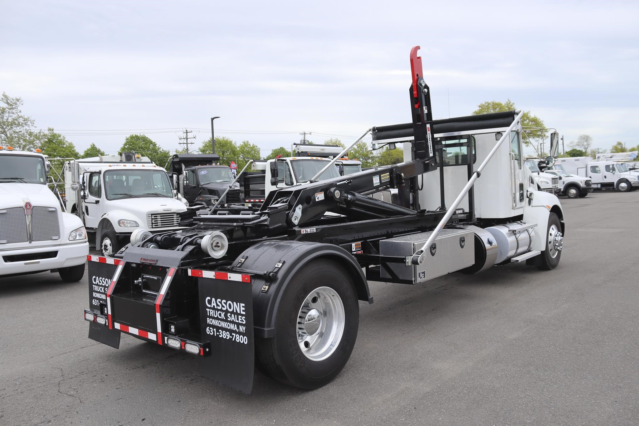 2016 KENWORTH T370 2016 KENWORTH T370 - image 4 of 6
