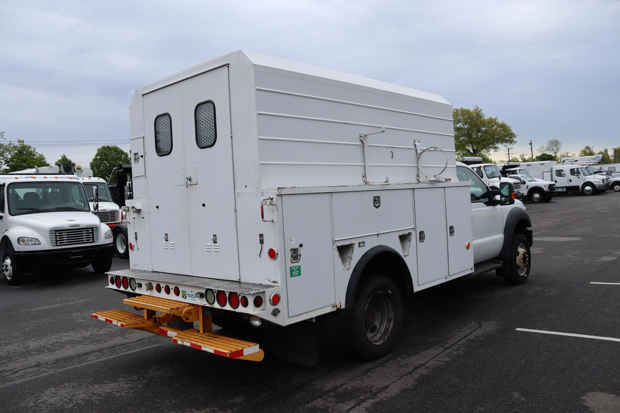 2014 FORD F550 SD XL - image 4 of 6