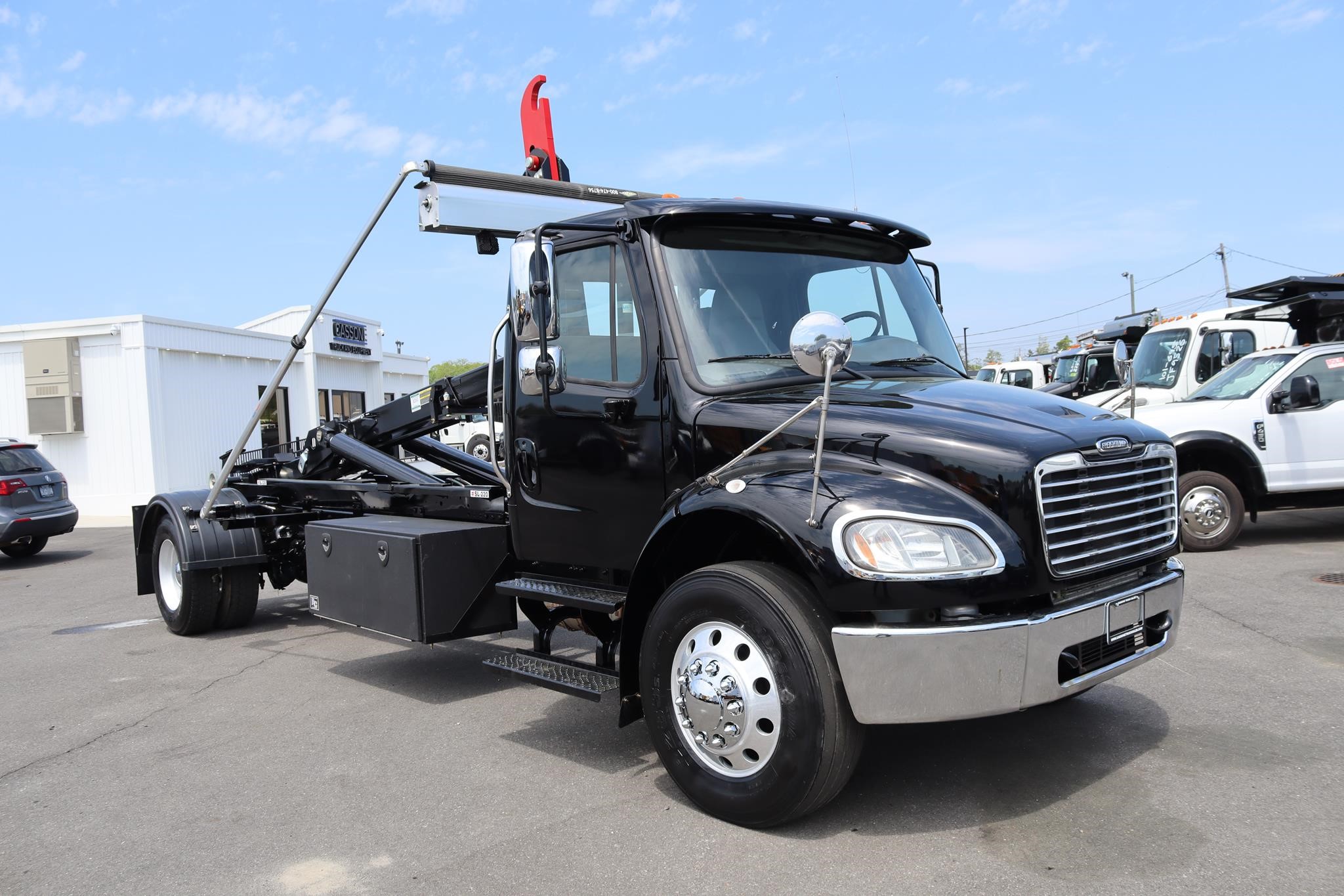 2018 FREIGHTLINER BUSINESS CLASS M2 106 - image 5 of 6