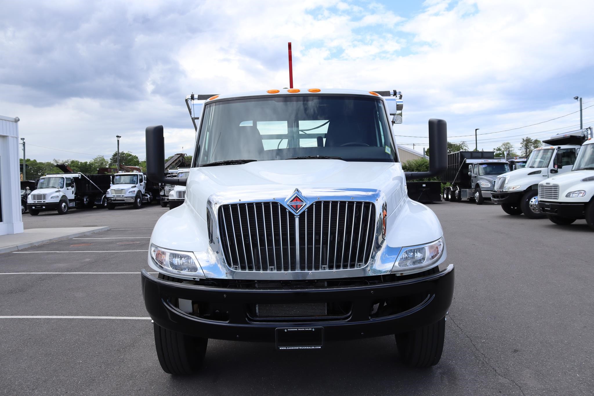 2021 INTERNATIONAL MV - image 6 of 6