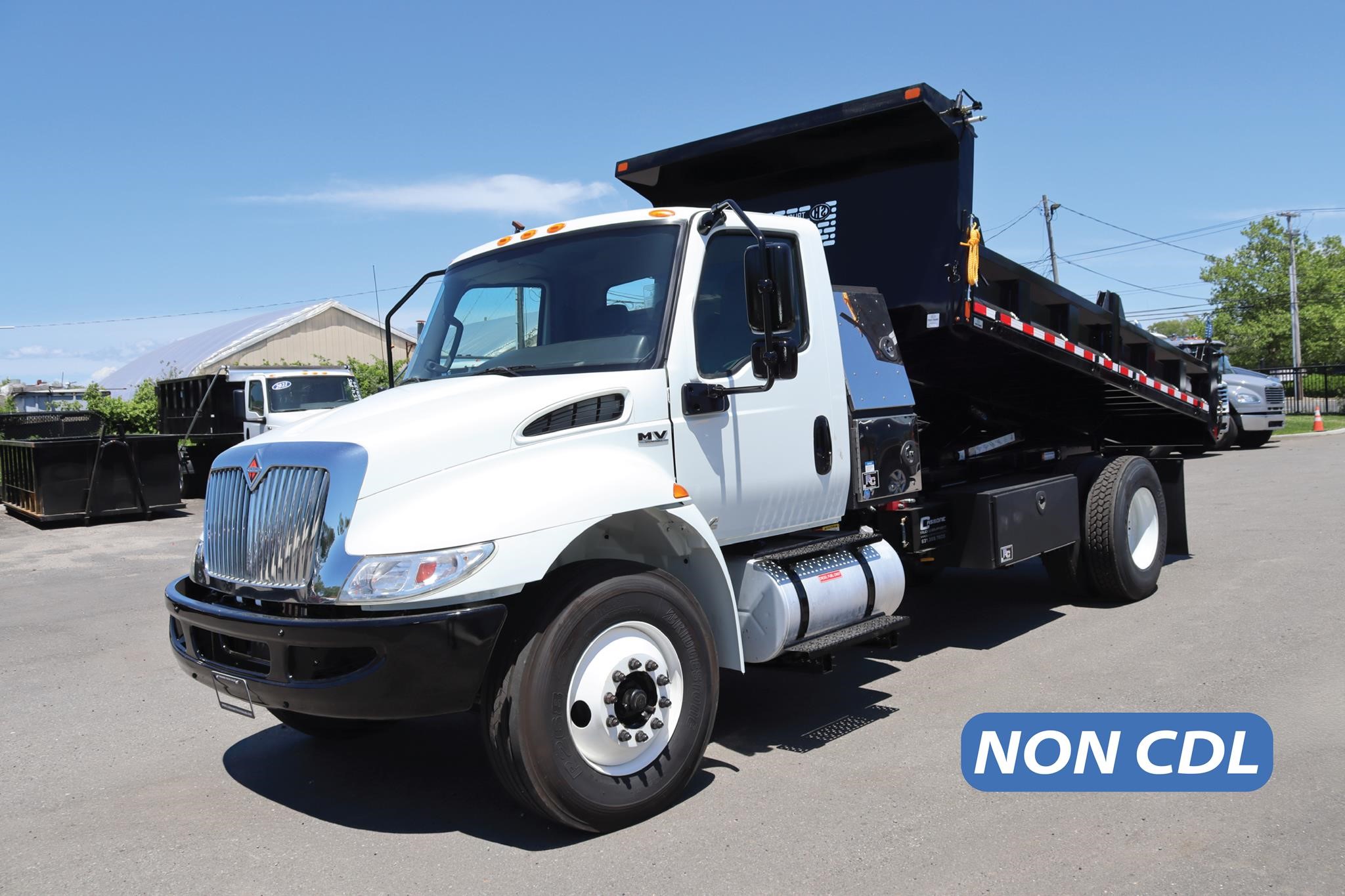 2020 INTERNATIONAL MV 2020 INTERNATIONAL MV - image 1 of 6