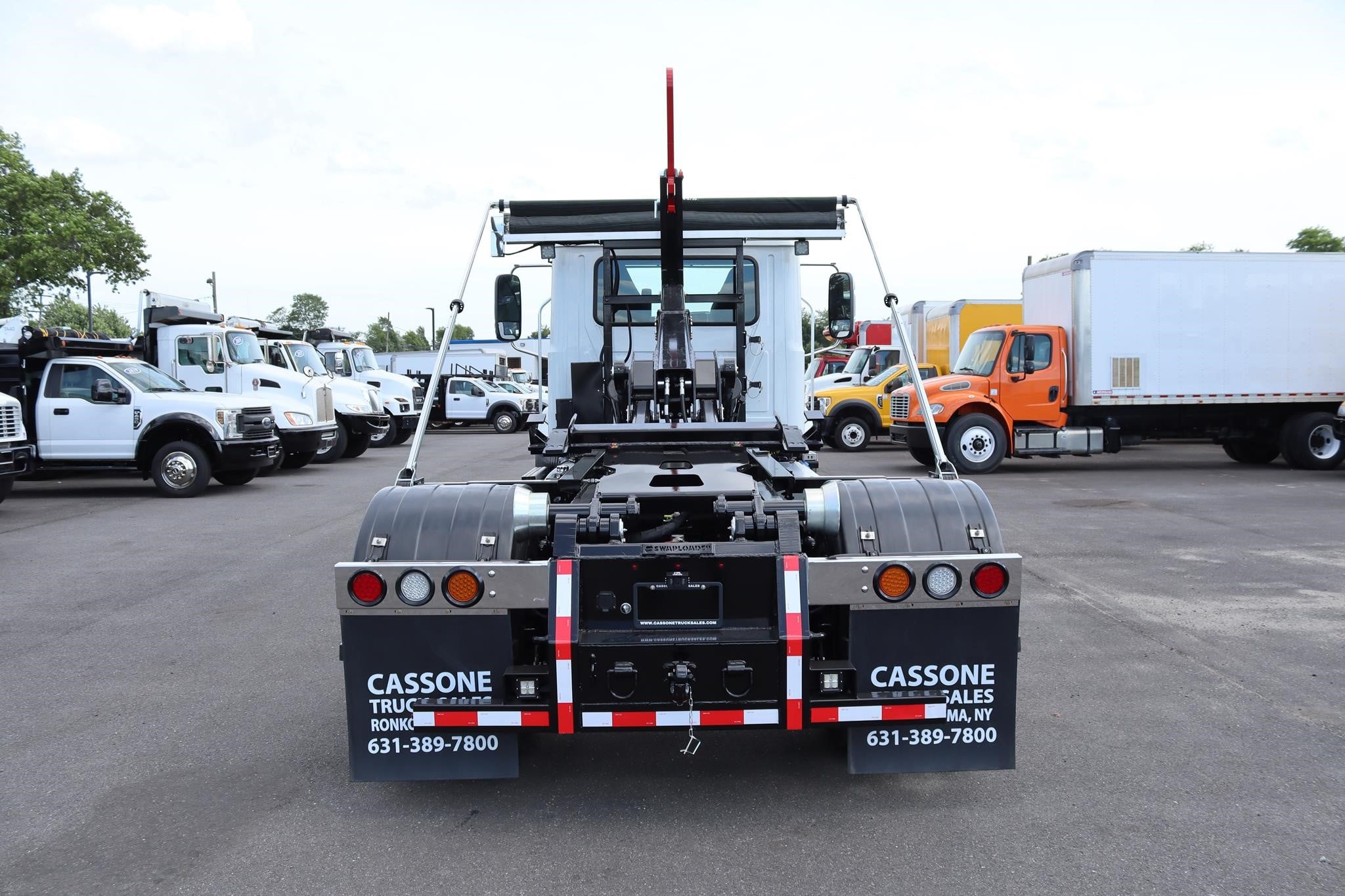 2027 MACK MD7 2027 MACK MD7 - image 3 of 6