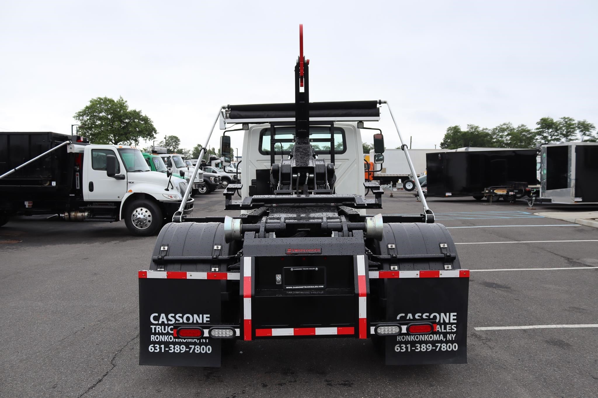 2019 INTERNATIONAL DURASTAR 4300 2019 INTERNATIONAL DURASTAR 4300 - image 3 of 6