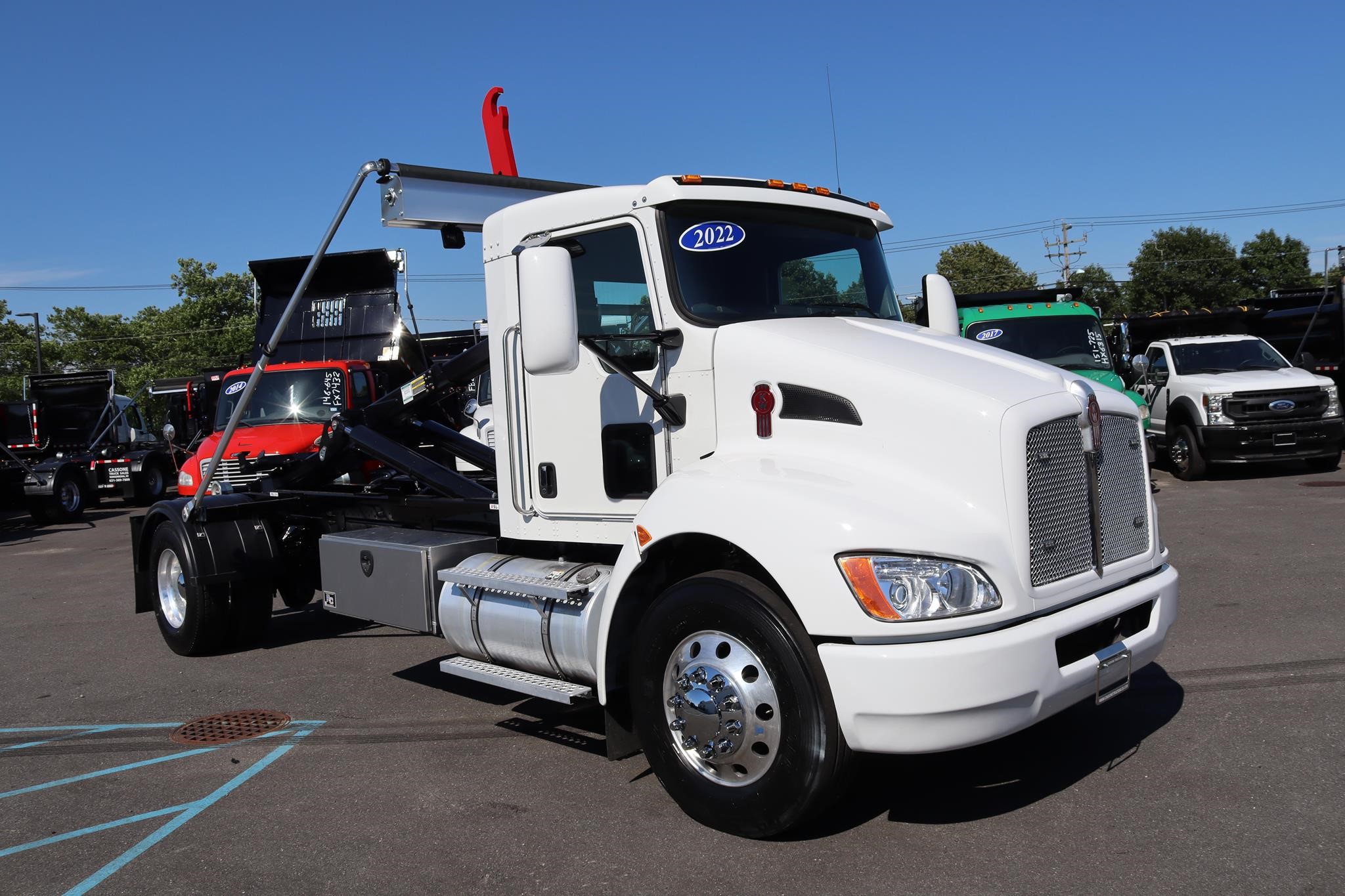 2022 KENWORTH T270 2022 KENWORTH T270 - image 5 of 6