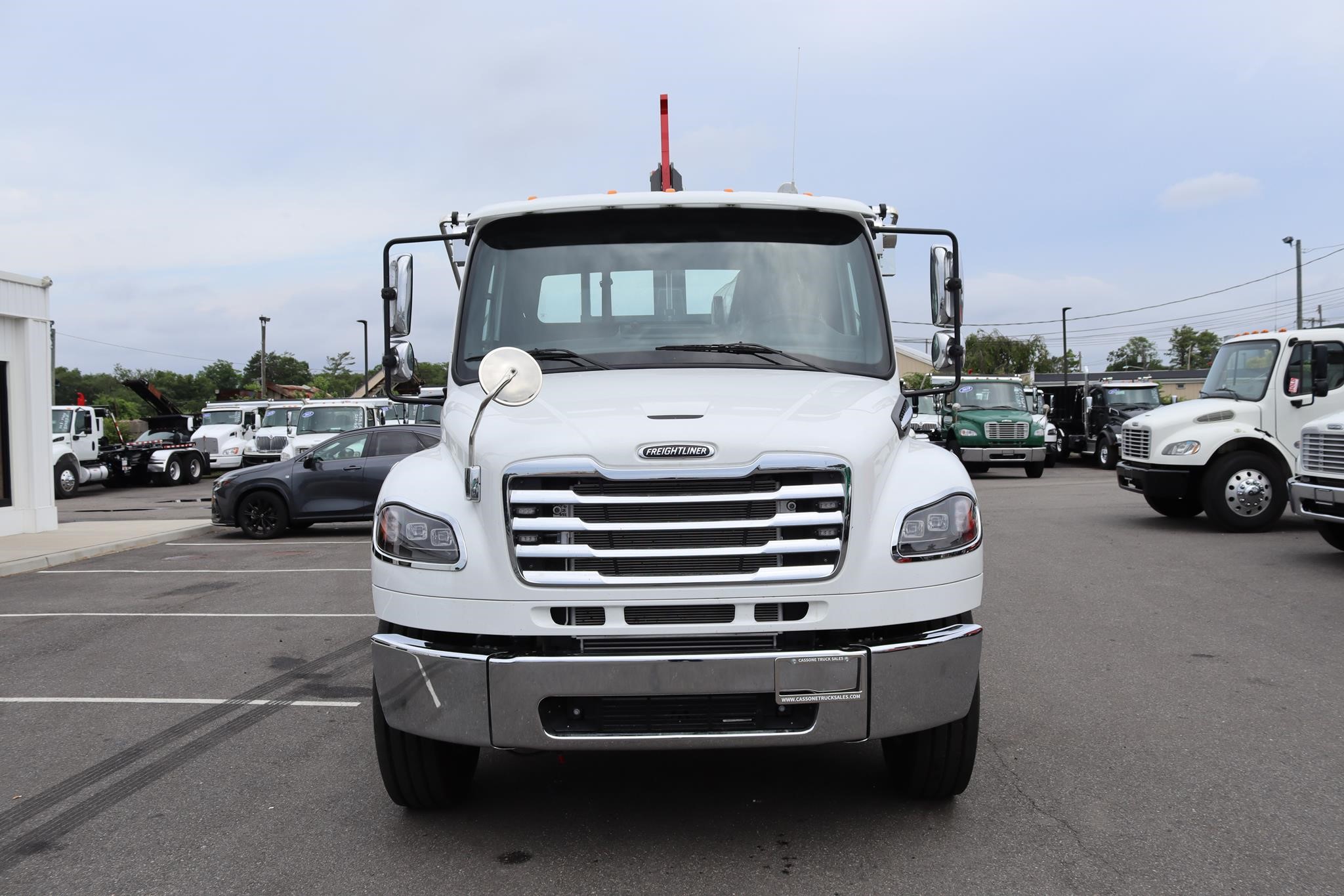 2027 FREIGHTLINER BUSINESS CLASS M2 106 PLUS 2027 FREIGHTLINER BUSINESS CLASS M2 106 PLUS - image 6 of 6