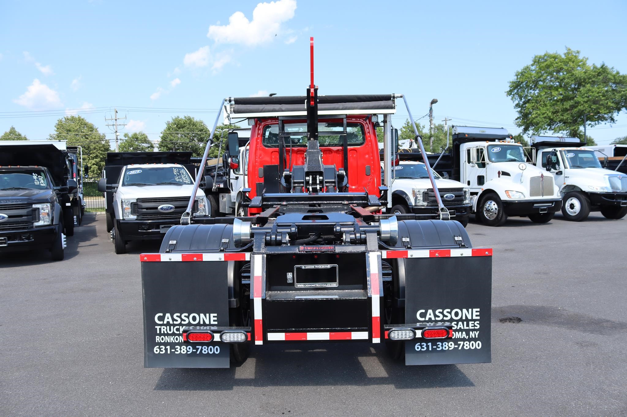 2016 FREIGHTLINER BUSINESS CLASS M2 106 - image 3 of 6