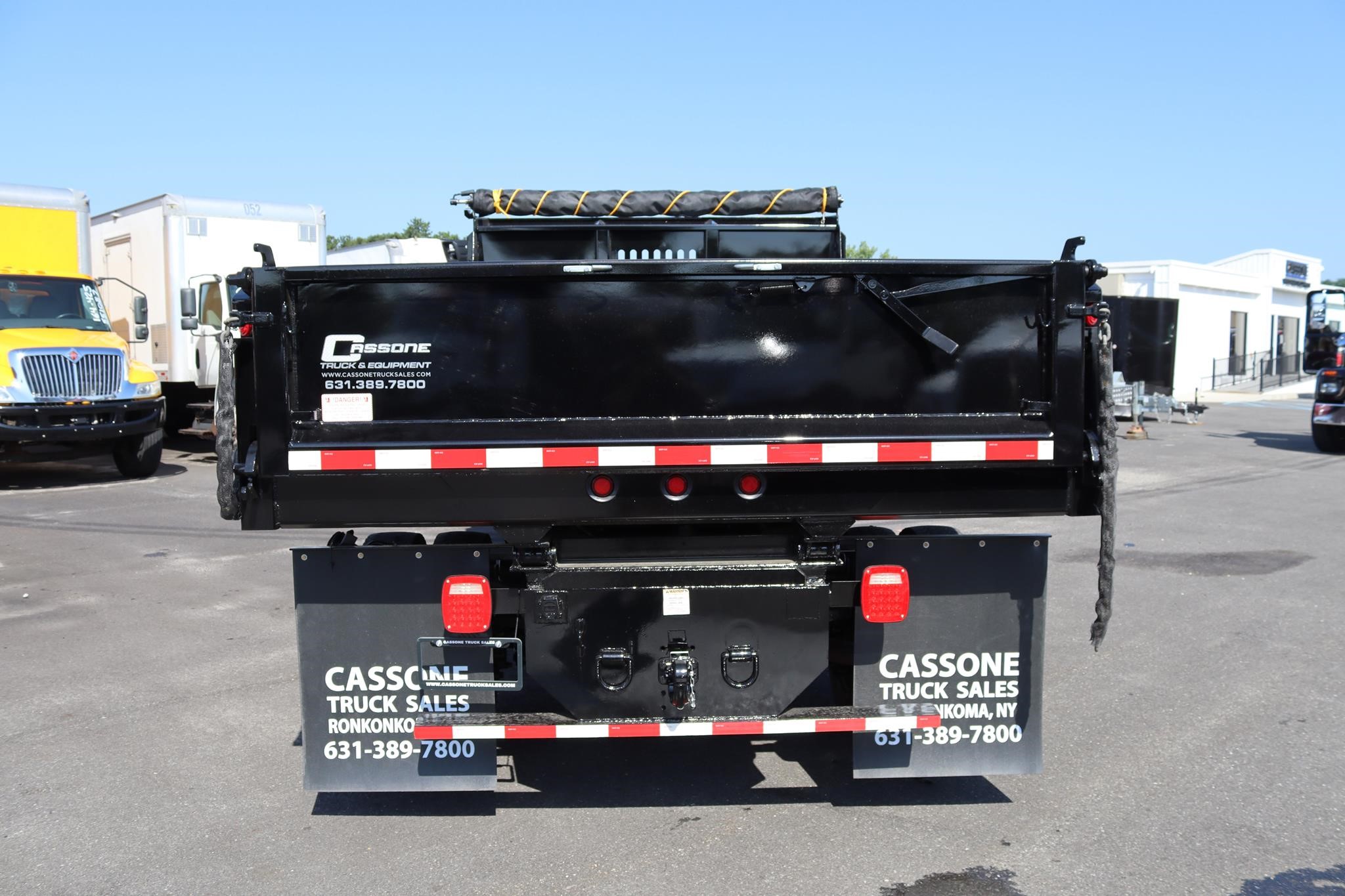 2010 FORD F550 SD XL 2010 FORD F550 SD XL - image 3 of 6