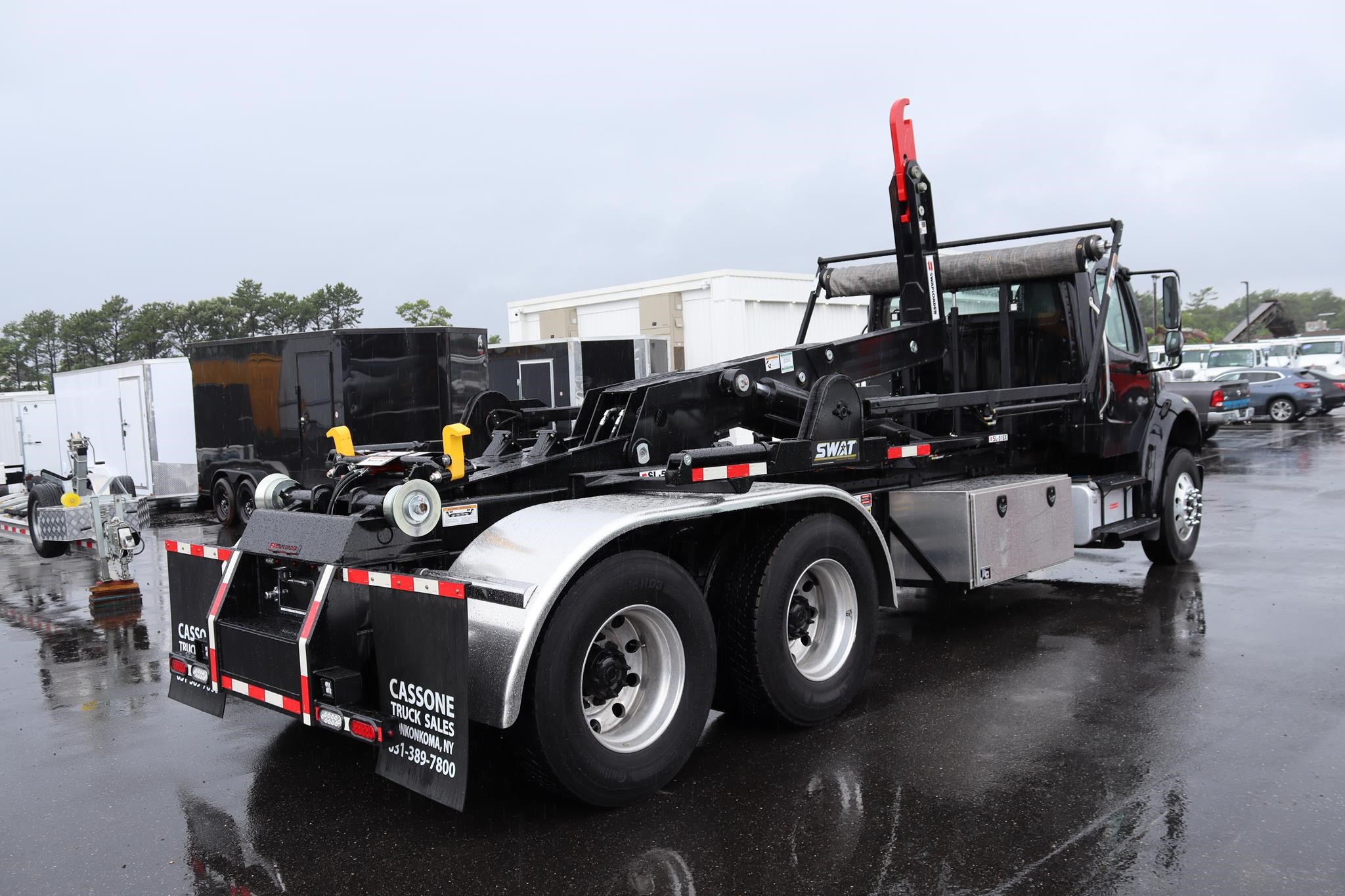 2019 FREIGHTLINER BUSINESS CLASS M2 106 2019 FREIGHTLINER BUSINESS CLASS M2 106 - image 4 of 6