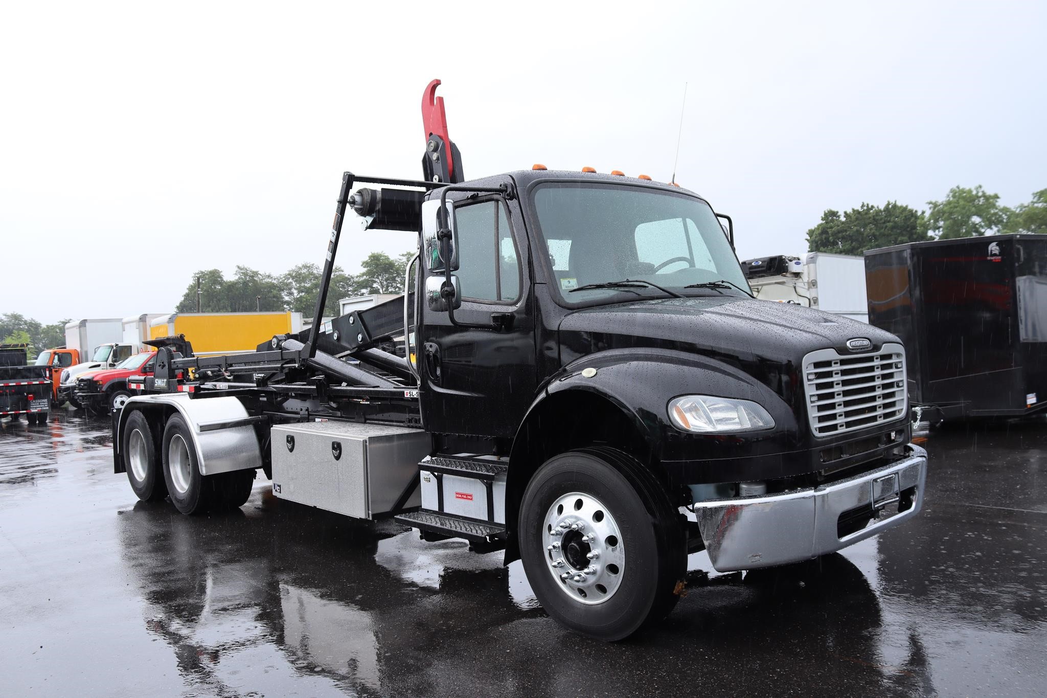 2019 FREIGHTLINER BUSINESS CLASS M2 106 2019 FREIGHTLINER BUSINESS CLASS M2 106 - image 5 of 6