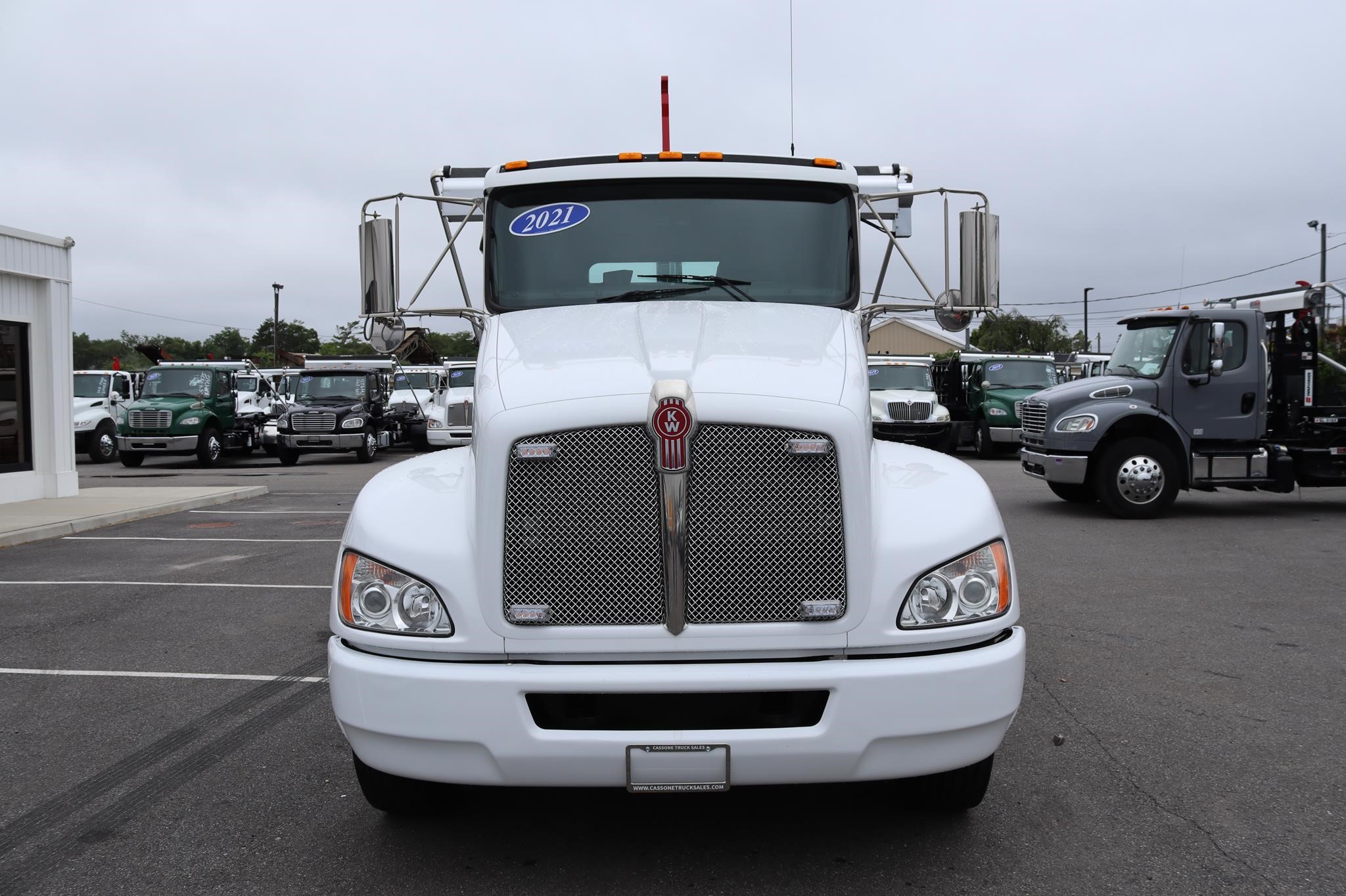 2021 KENWORTH T270 2021 KENWORTH T270 - image 6 of 6