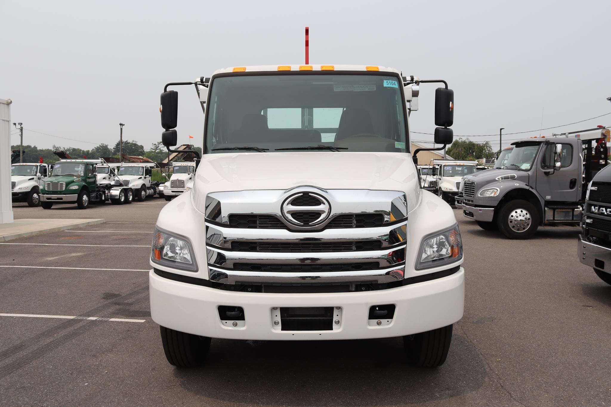 2026 HINO L7 2026 HINO L7 - image 6 of 6