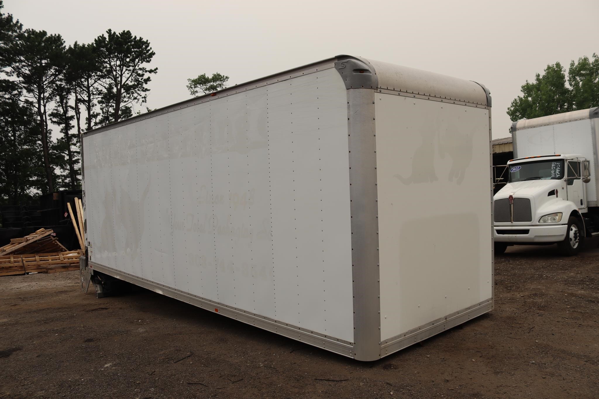 2019 SUPREME 26 FT - image 4 of 6