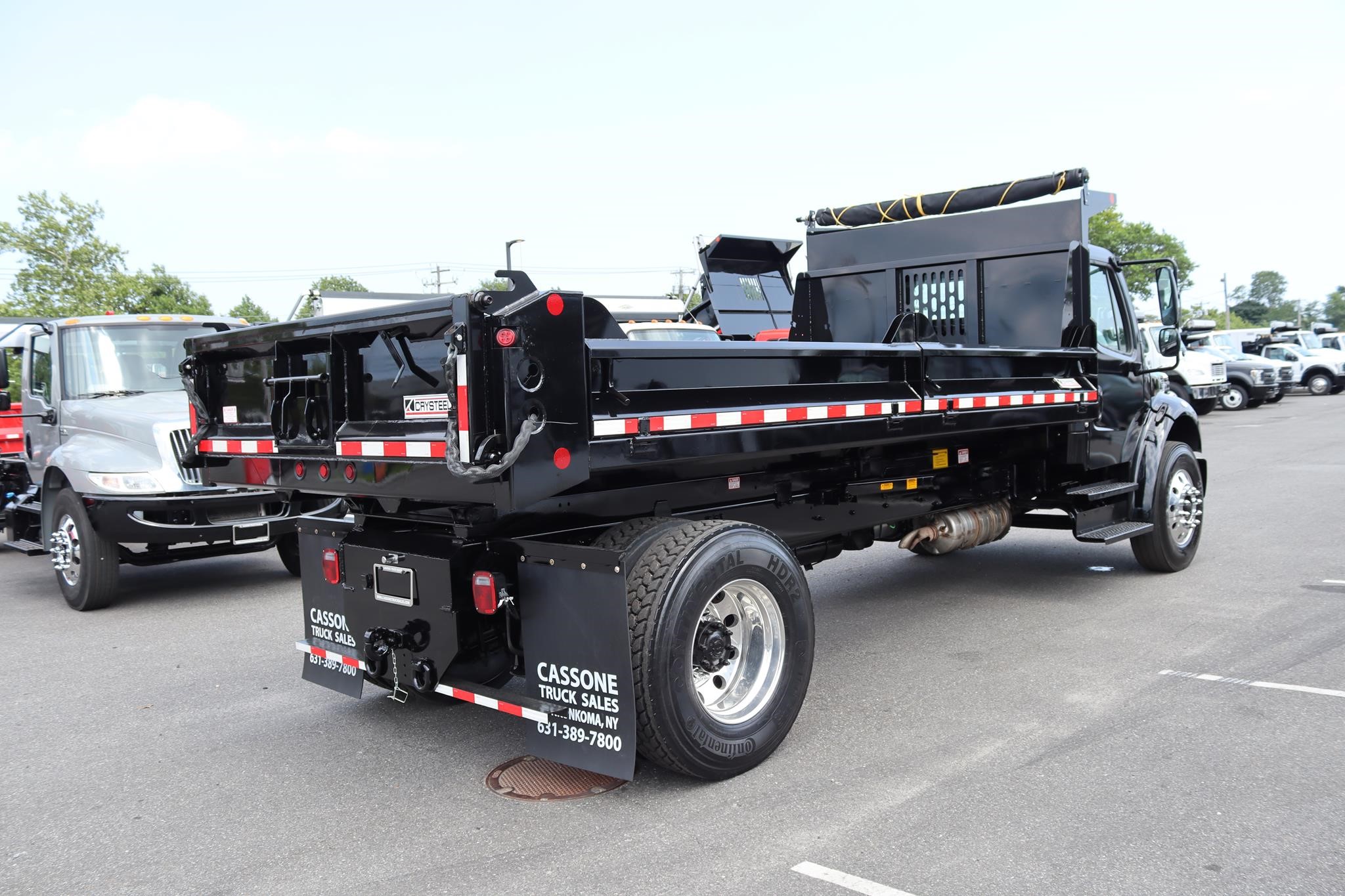 2020 FREIGHTLINER BUSINESS CLASS M2 106 - image 4 of 6