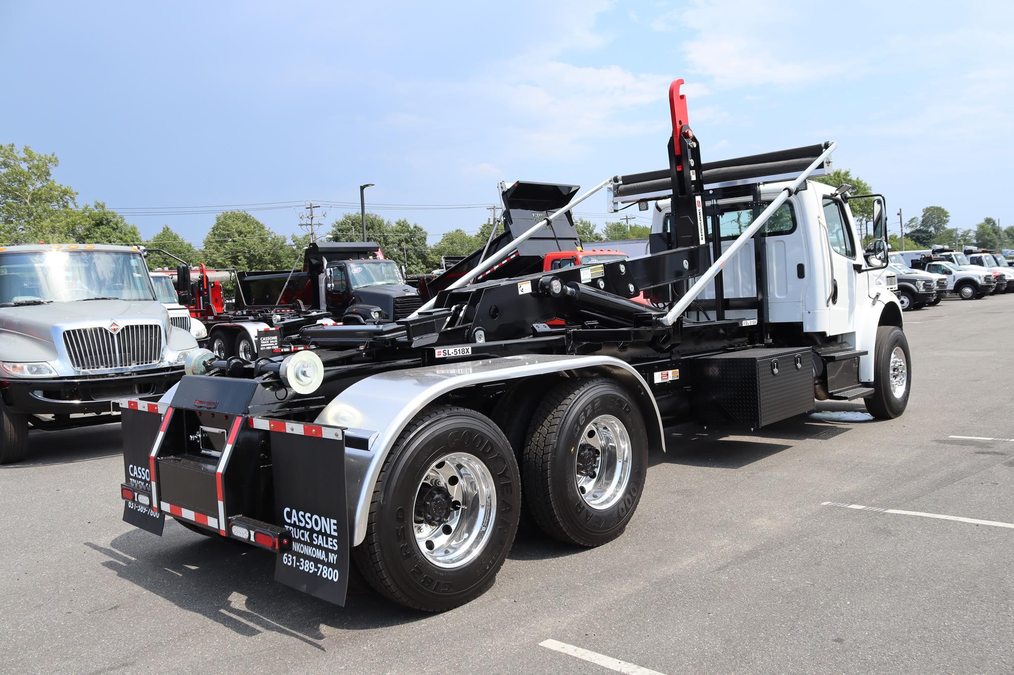 2017 FREIGHTLINER BUSINESS CLASS M2 106 2017 FREIGHTLINER BUSINESS CLASS M2 106 - image 4 of 6