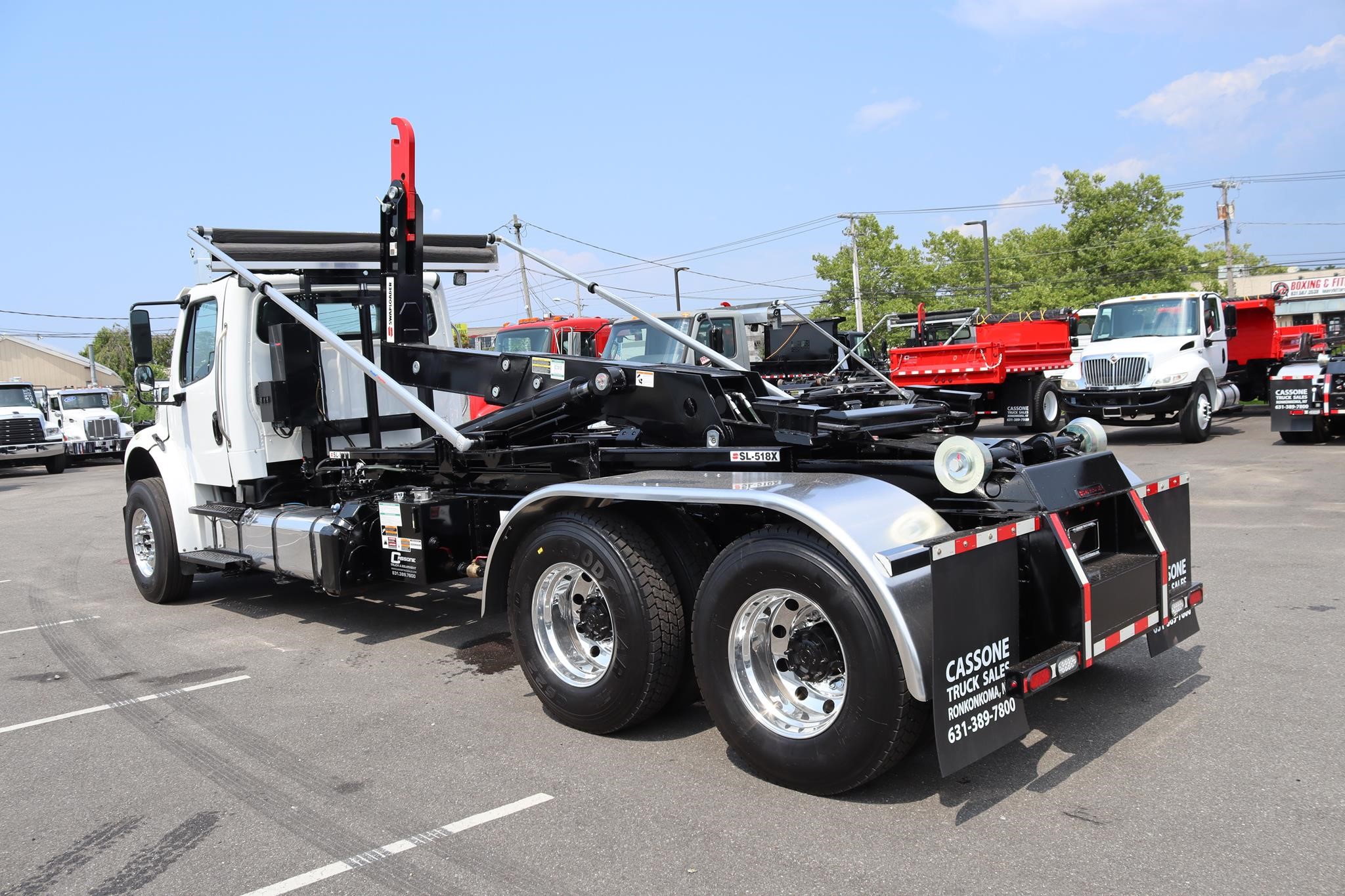 2017 FREIGHTLINER BUSINESS CLASS M2 106 2017 FREIGHTLINER BUSINESS CLASS M2 106 - image 2 of 6