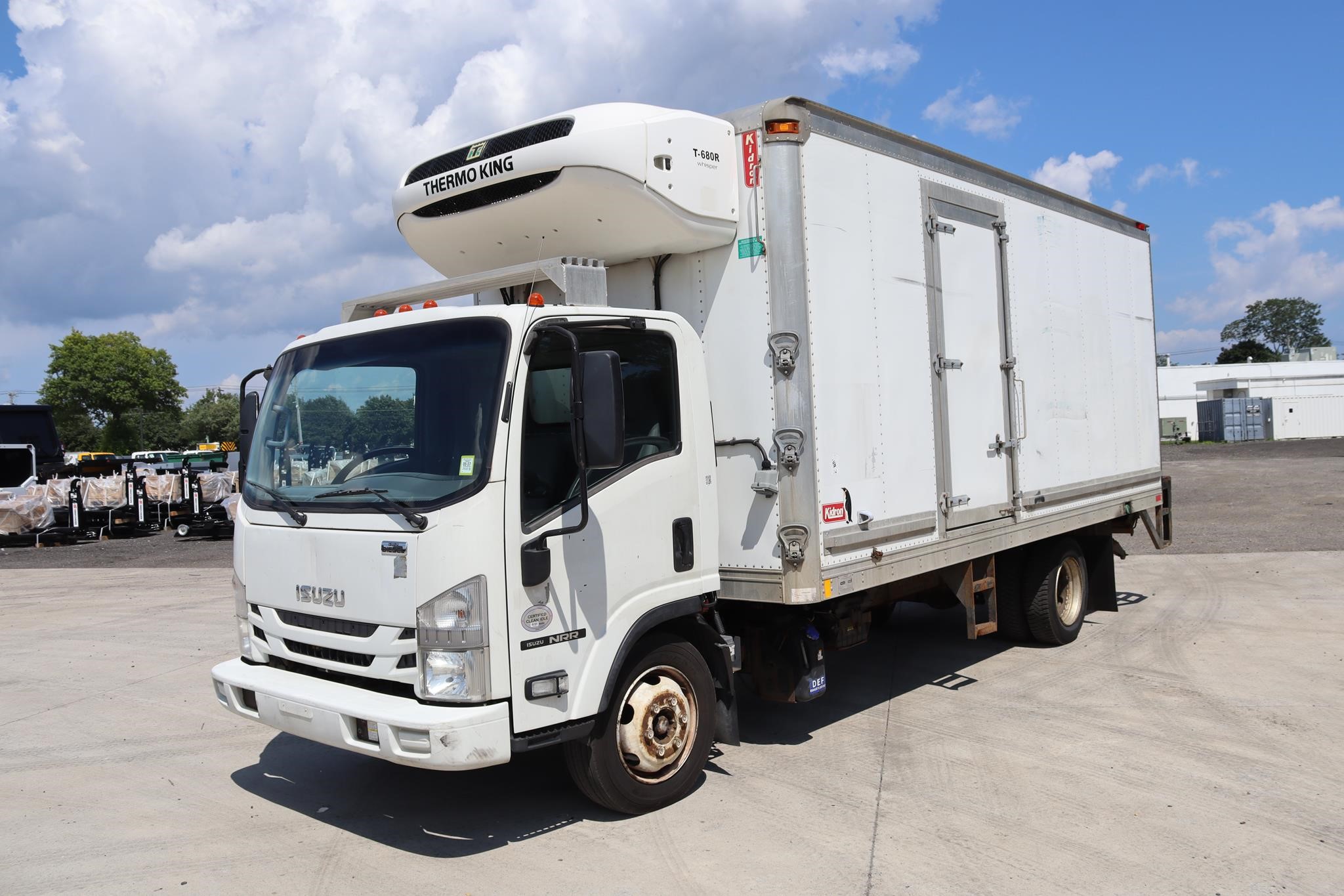 2016 ISUZU NRR 2016 ISUZU NRR - image 1 of 6