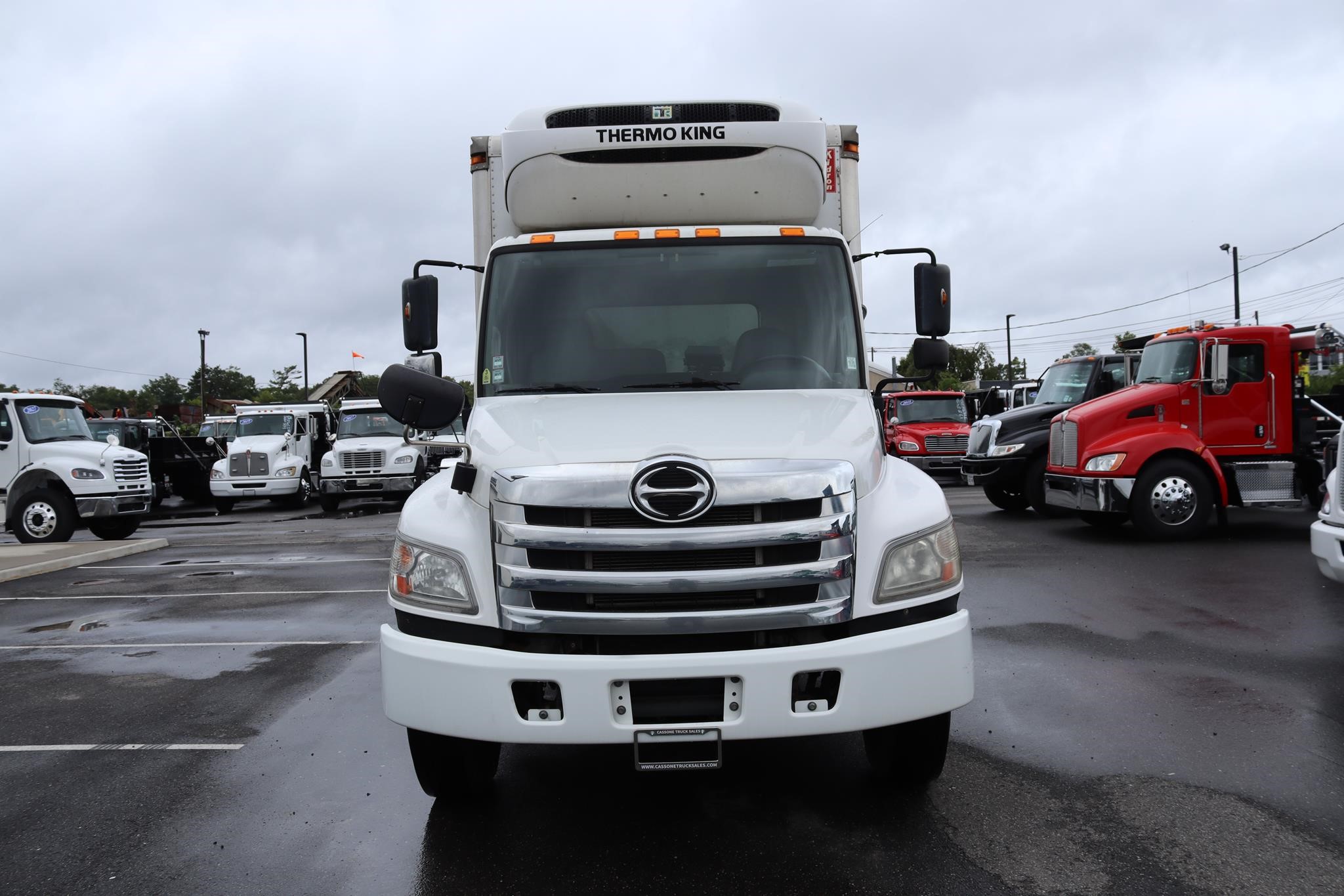2017 HINO 268 2017 HINO 268 - image 6 of 6
