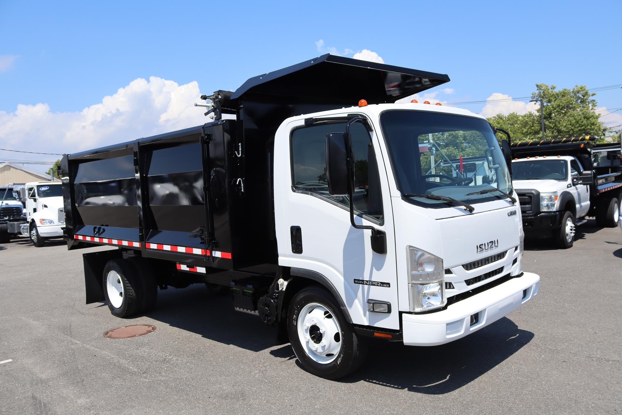 2019 ISUZU NPR HD 2019 ISUZU NPR HD - image 5 of 6