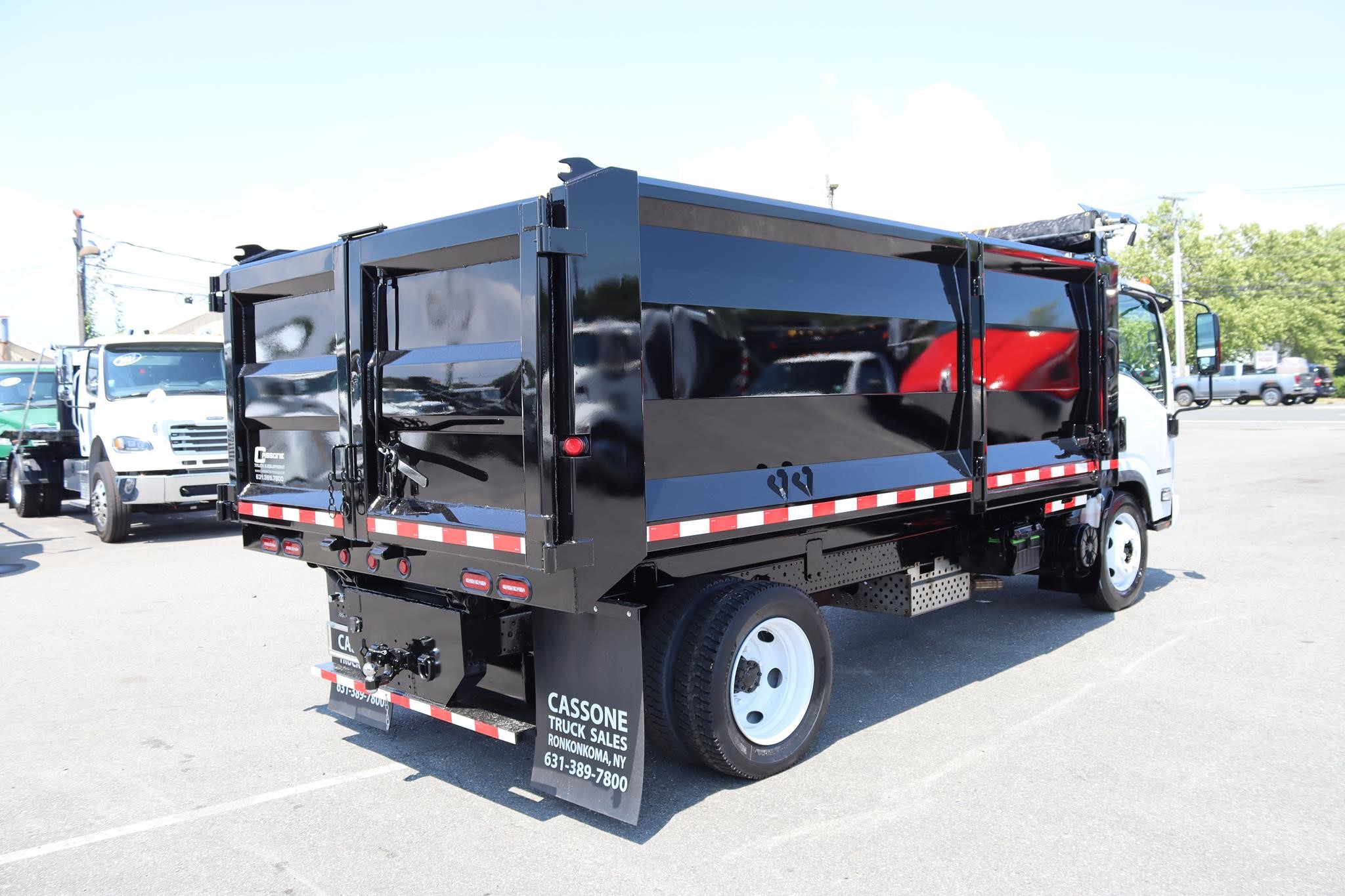 2019 ISUZU NPR HD 2019 ISUZU NPR HD - image 4 of 6