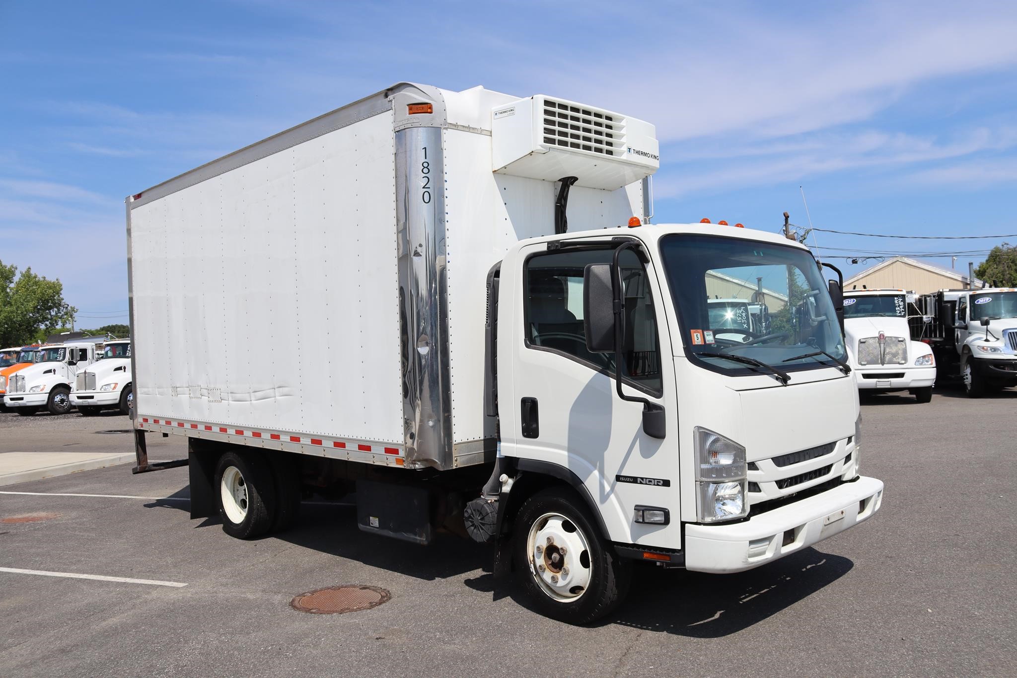 2019 ISUZU NQR 2019 ISUZU NQR - image 5 of 6