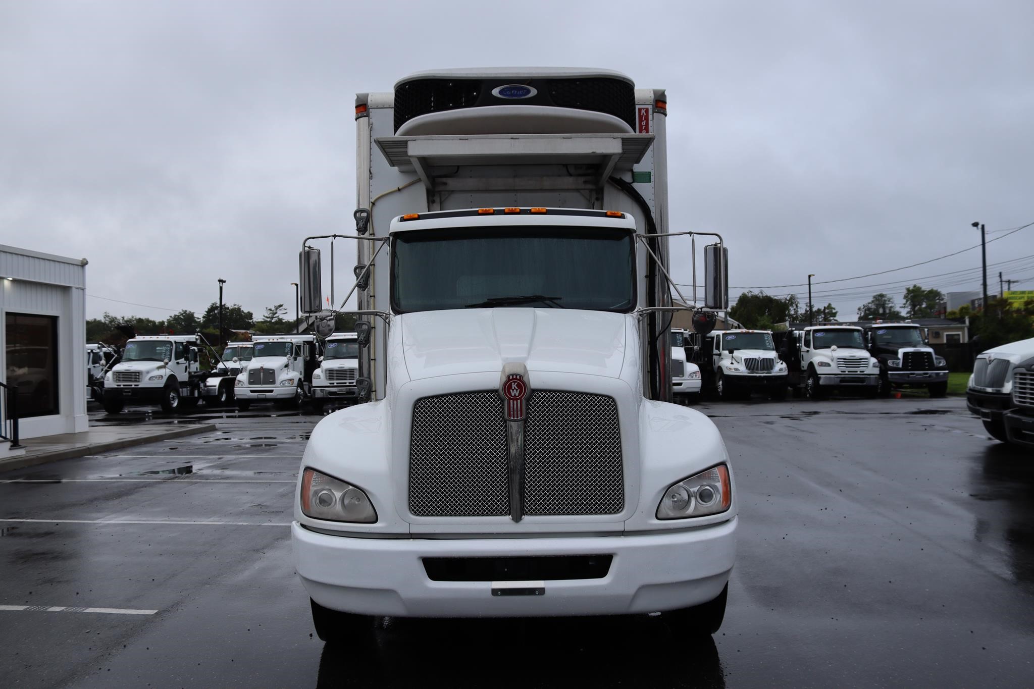 2021 KENWORTH T270 2021 KENWORTH T270 - image 6 of 6