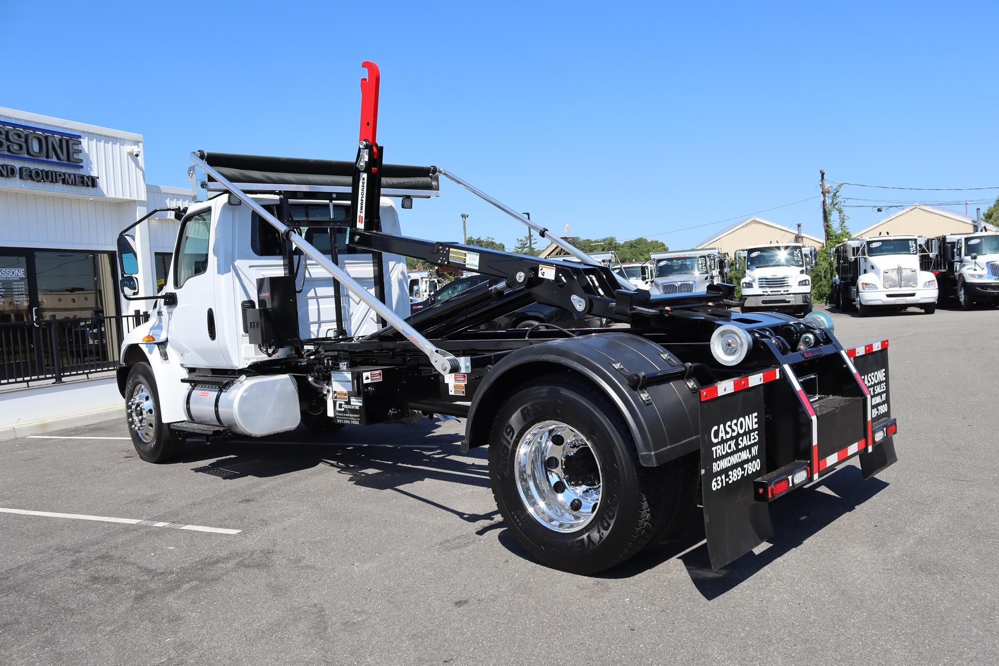 2021 INTERNATIONAL MV 2021 INTERNATIONAL MV - image 2 of 6