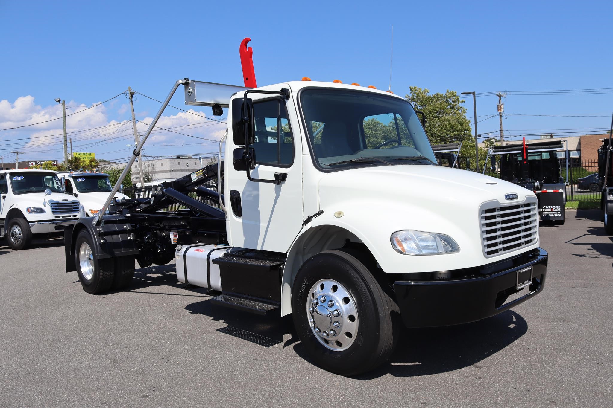 2017 FREIGHTLINER BUSINESS CLASS M2 106 2017 FREIGHTLINER BUSINESS CLASS M2 106 - image 5 of 6