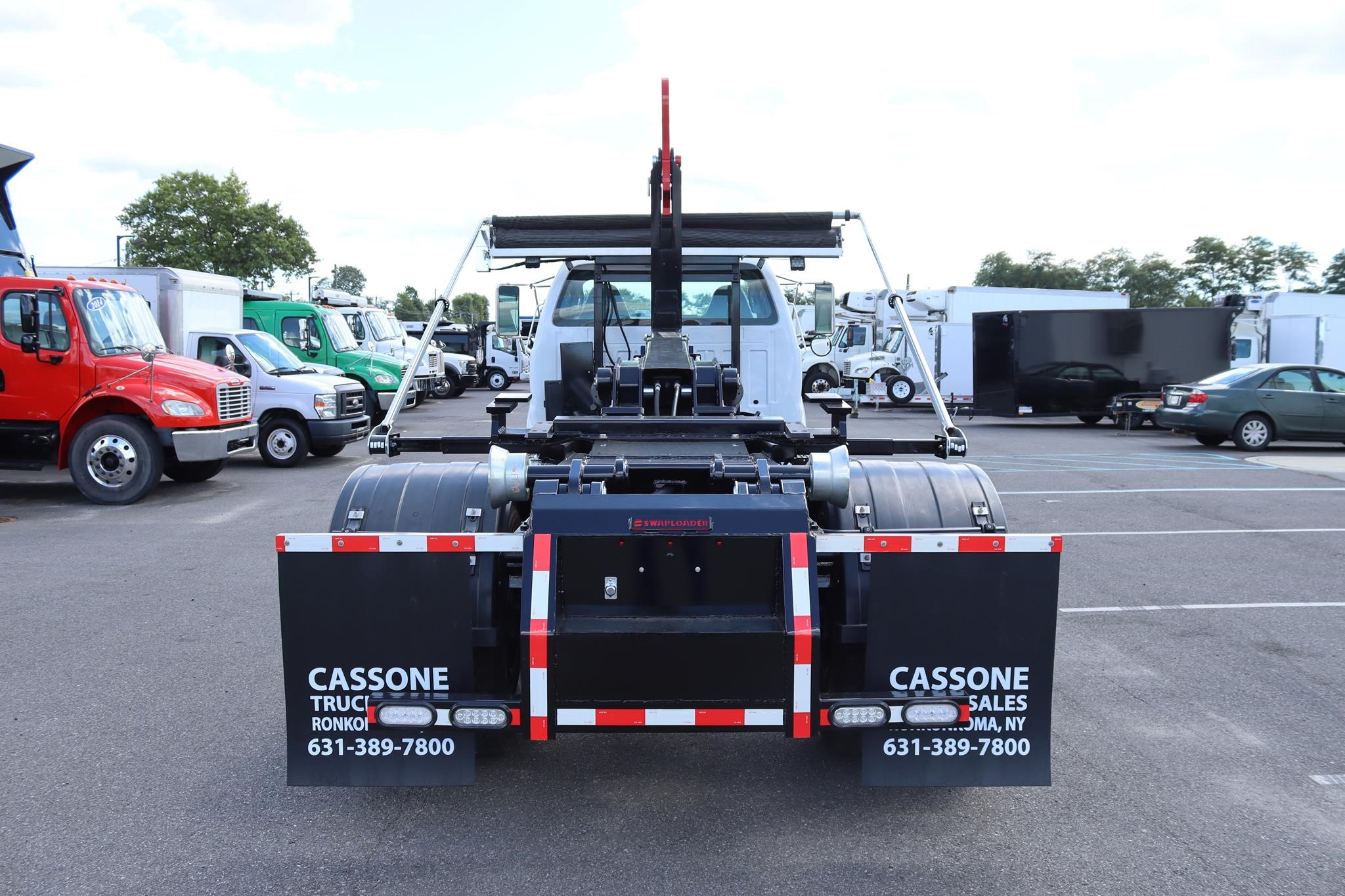 2013 FORD F750 XL SD - image 3 of 6