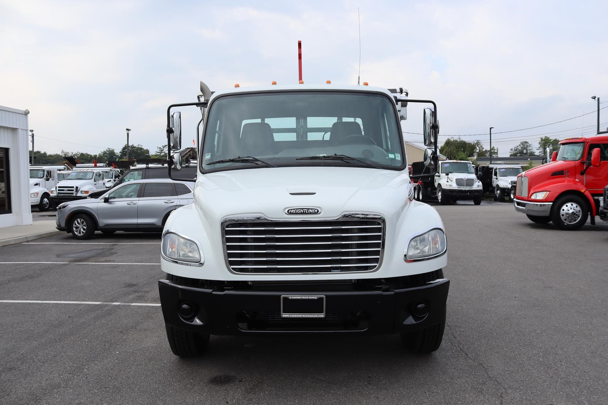 2016 FREIGHTLINER BUSINESS CLASS M2 106 2016 FREIGHTLINER BUSINESS CLASS M2 106 - image 6 of 6