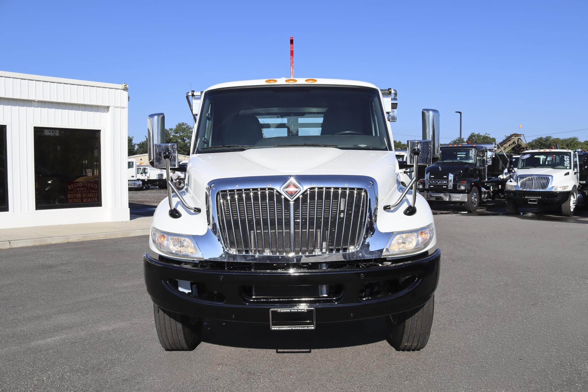 2020 INTERNATIONAL MV 2020 INTERNATIONAL MV - image 5 of 6