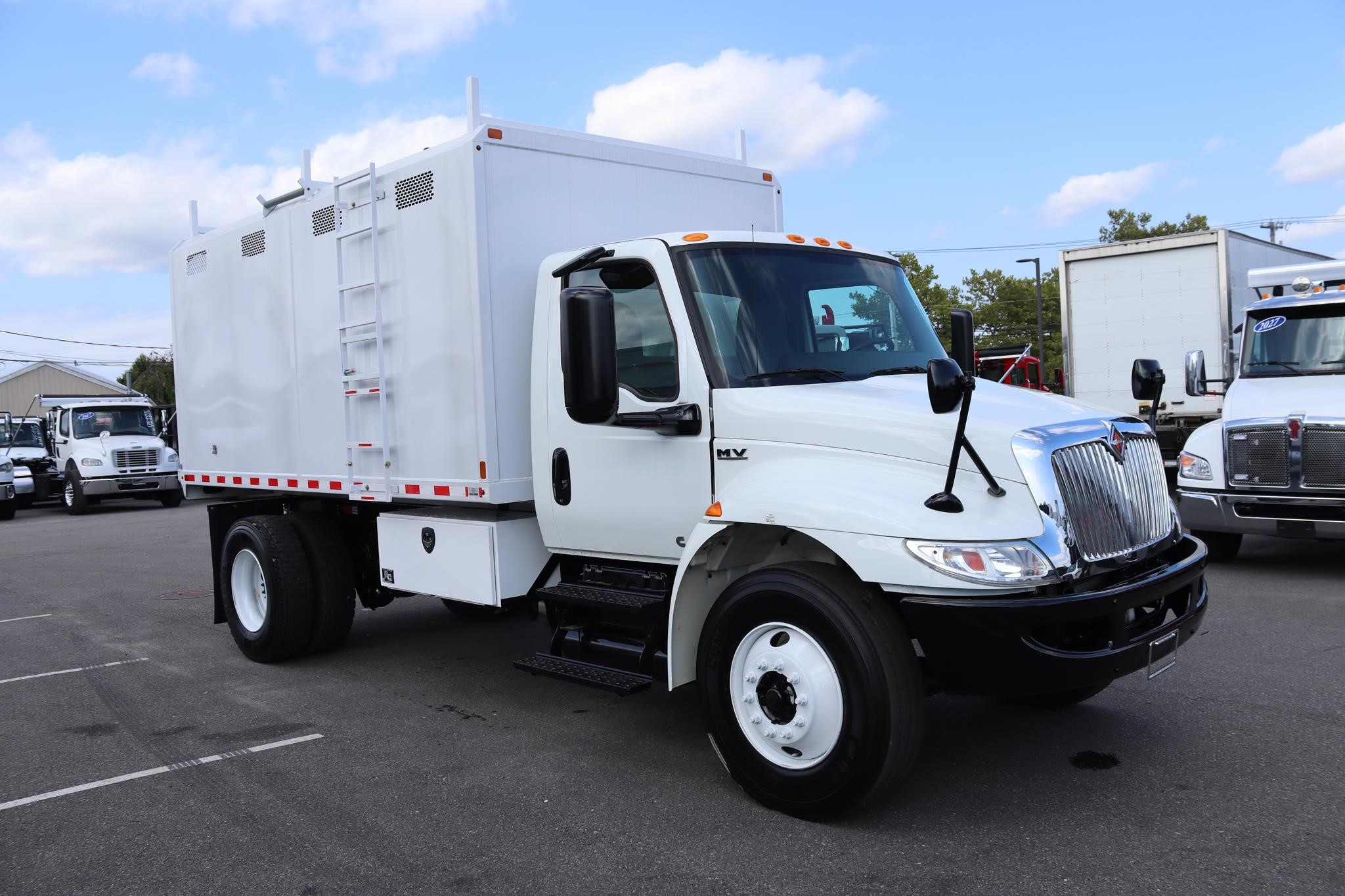 2020 INTERNATIONAL MV 2020 INTERNATIONAL MV - image 5 of 6