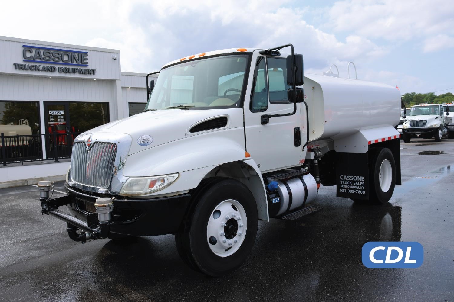 2019 INTERNATIONAL DURASTAR 4300 2019 INTERNATIONAL DURASTAR 4300 - image 1 of 6