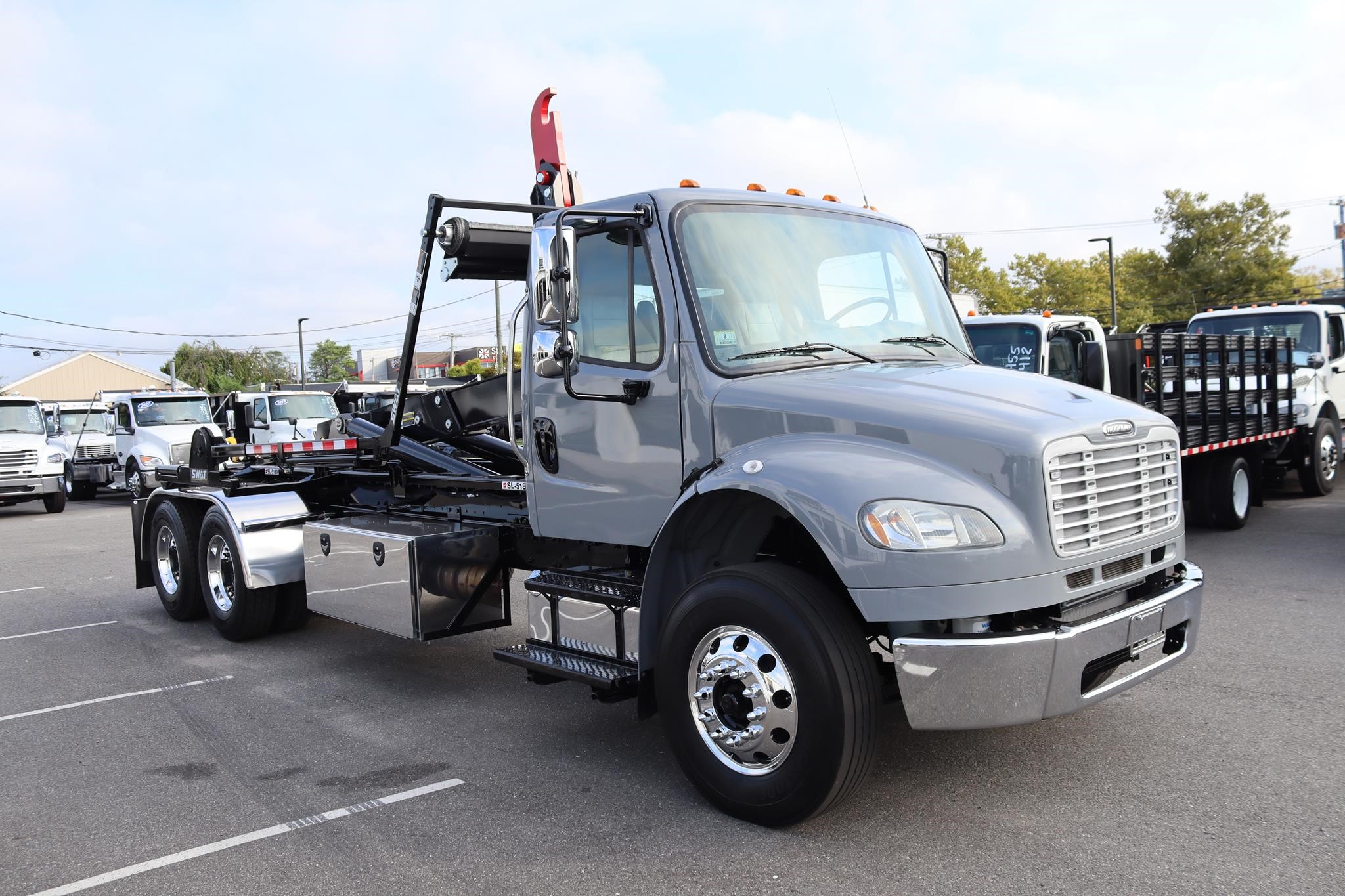 2019 FREIGHTLINER BUSINESS CLASS M2 106 2019 FREIGHTLINER BUSINESS CLASS M2 106 - image 5 of 6