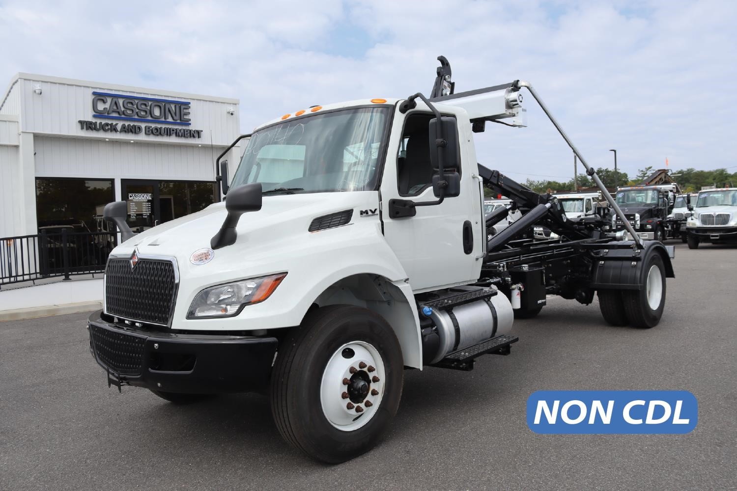 2025 INTERNATIONAL MV - Cassone Truck Sales