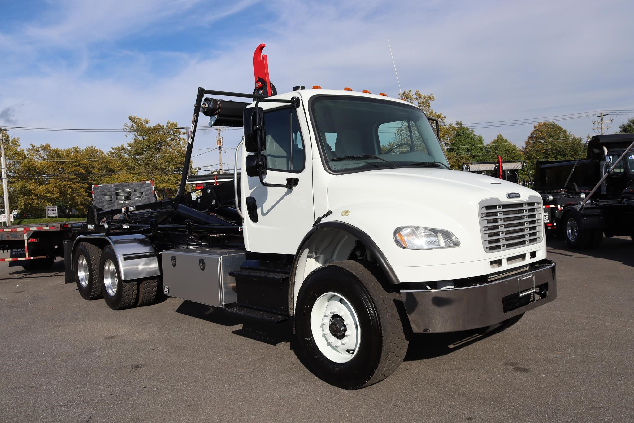 2015 FREIGHTLINER BUSINESS CLASS M2 106 2015 FREIGHTLINER BUSINESS CLASS M2 106 - image 5 of 6