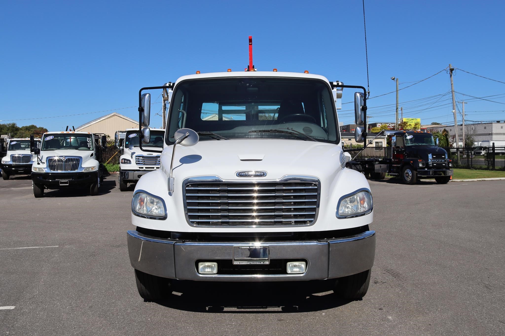 2015 FREIGHTLINER BUSINESS CLASS M2 106 2015 FREIGHTLINER BUSINESS CLASS M2 106 - image 6 of 6