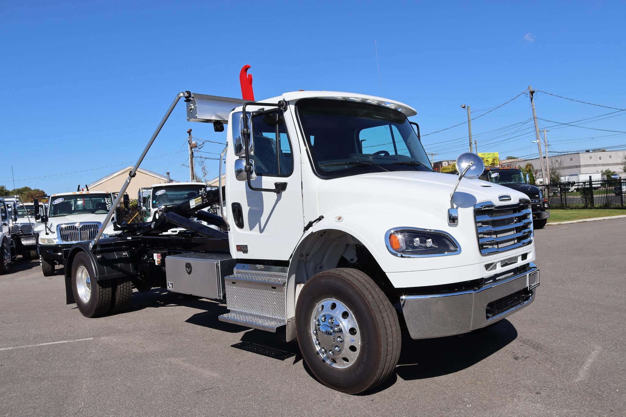 2027 FREIGHTLINER BUSINESS CLASS M2 106 PLUS 2027 FREIGHTLINER BUSINESS CLASS M2 106 PLUS - image 4 of 6