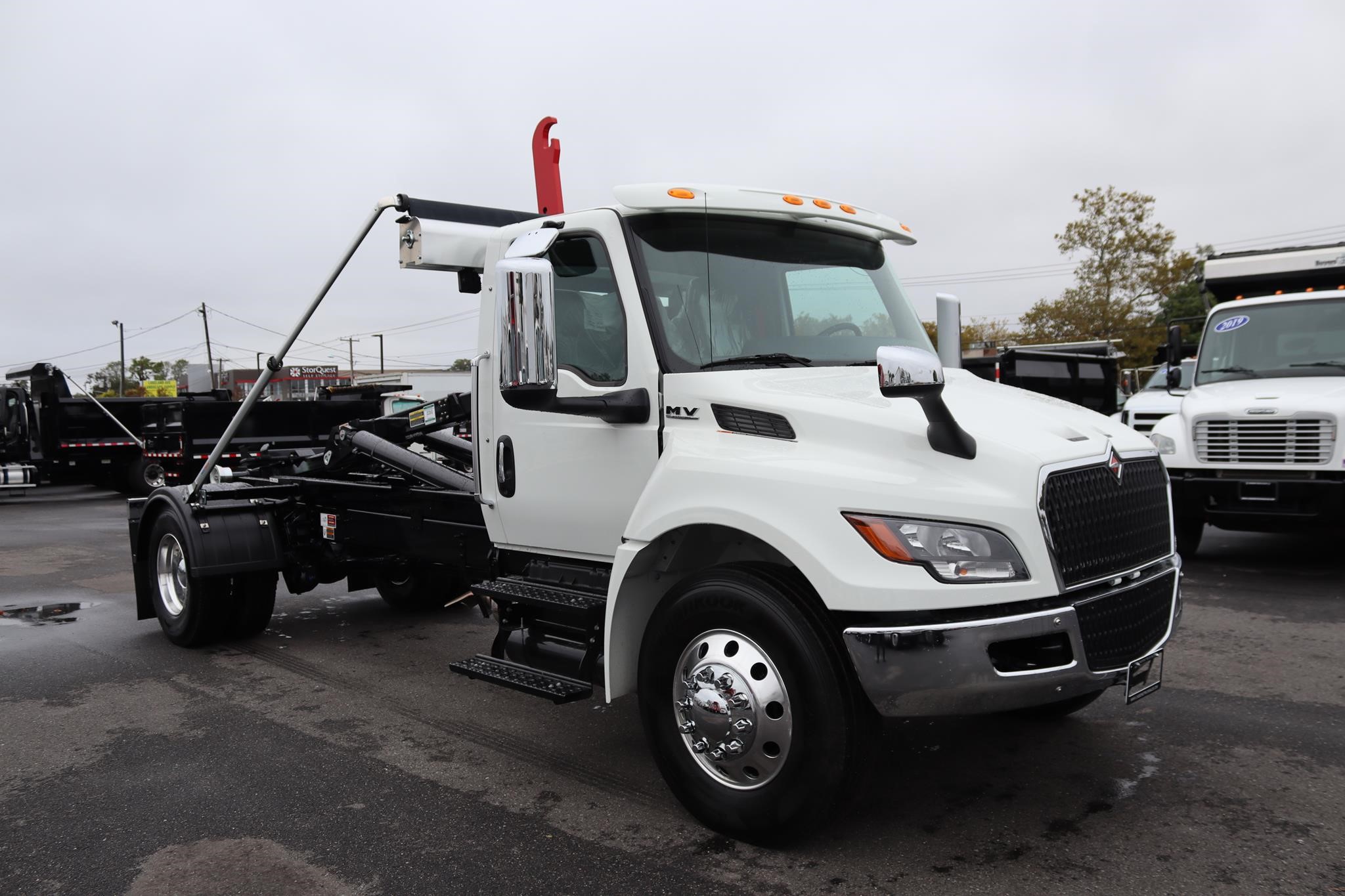 2027 INTERNATIONAL MV 2027 INTERNATIONAL MV - image 5 of 6