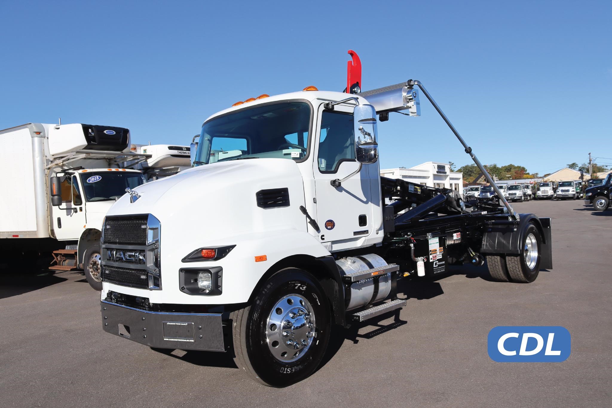 2027 MACK MD7 2027 MACK MD7 - image 1 of 6