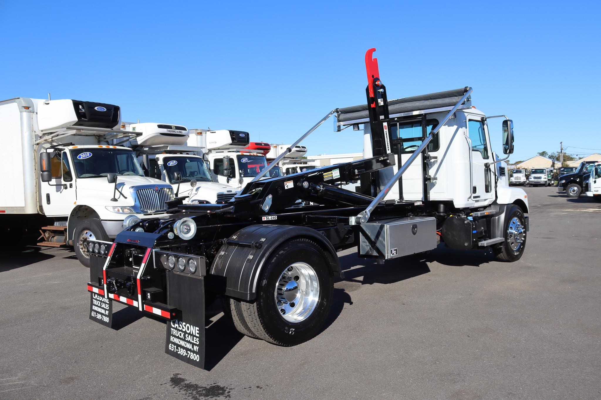 2027 MACK MD7 2027 MACK MD7 - image 4 of 6